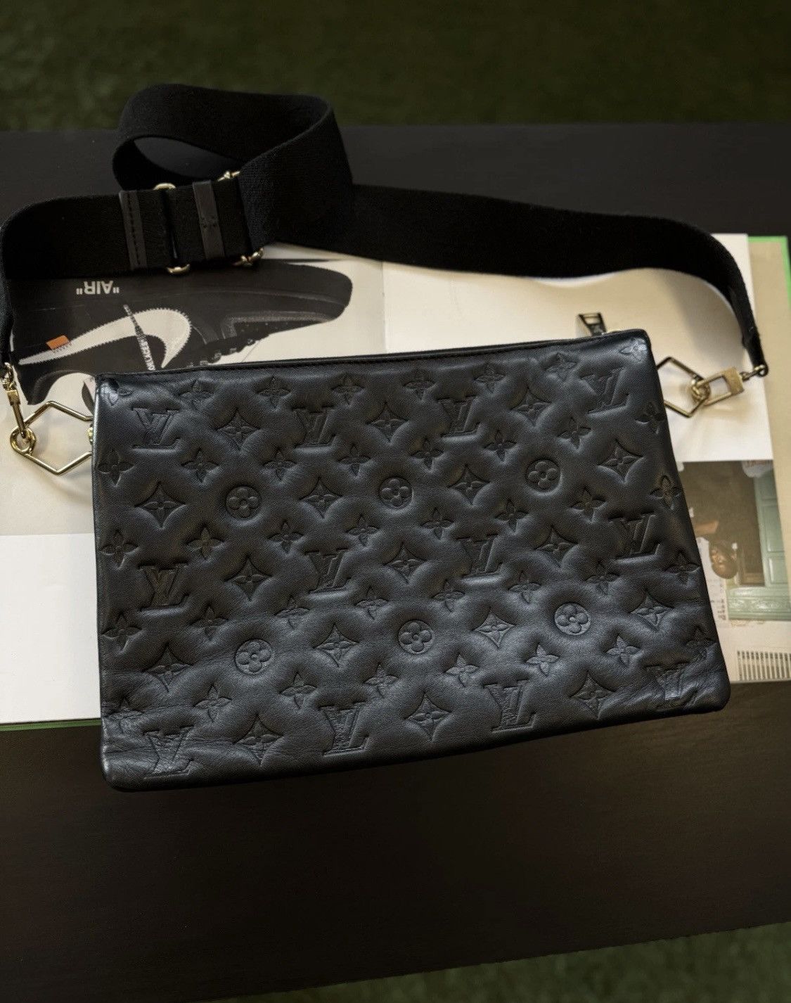 Louis Vuitton Louis Vuitton Coussin MM Shoulder Bag Monogram Size ONE SIZE - 11 Thumbnail