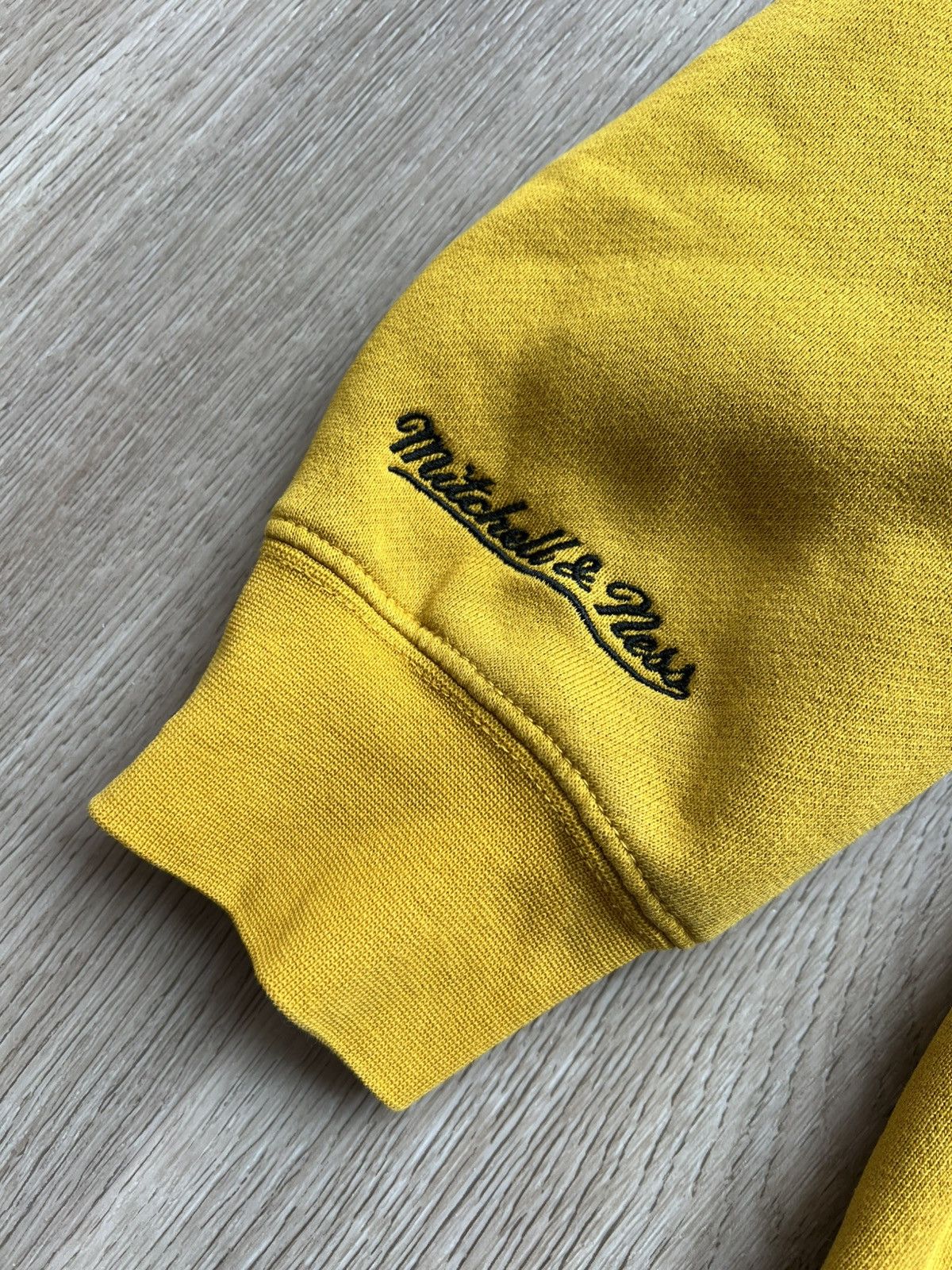NBA × Vintage Vintage Mitchell & Ness NBA Lakers Basketball Zip Up Hoodie Size US M / EU 48-50 / 2 - 3 Thumbnail