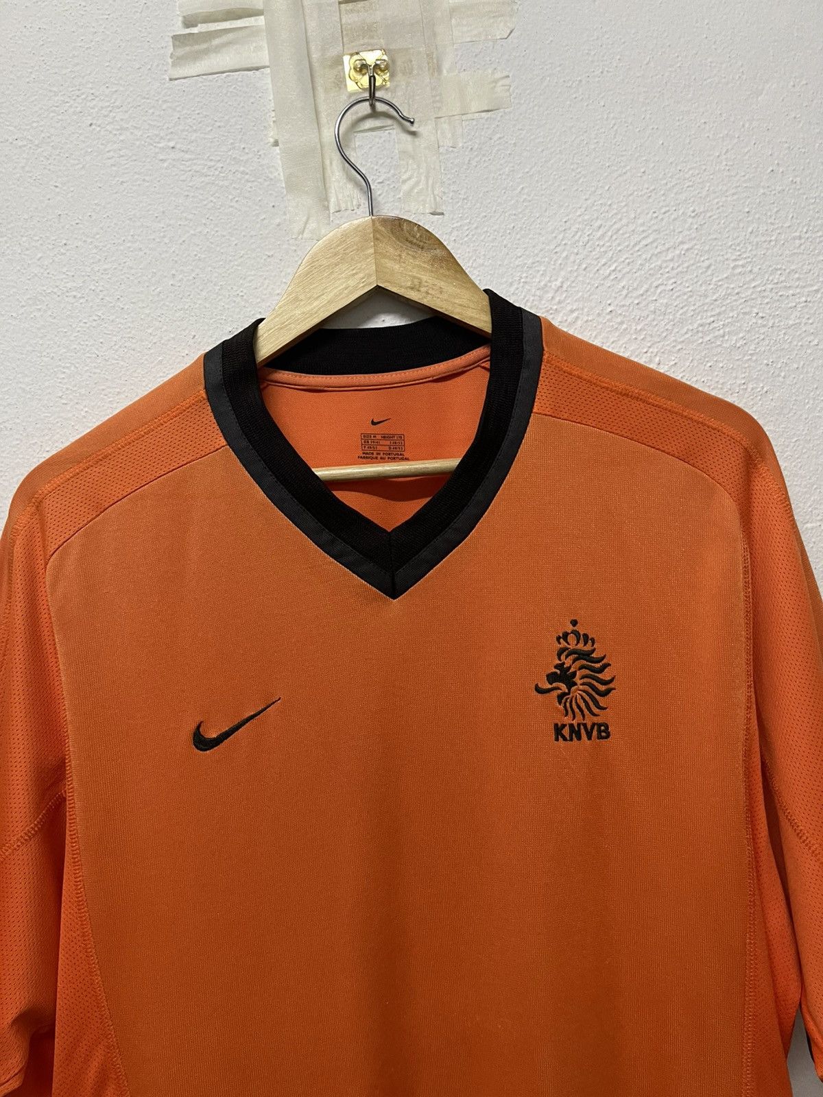 Nike VINTAGE 2000-02 NIKE NETHERLANDS JERSEY HOME M SIZE Size US M / EU 48-50 / 2 - 6 Thumbnail