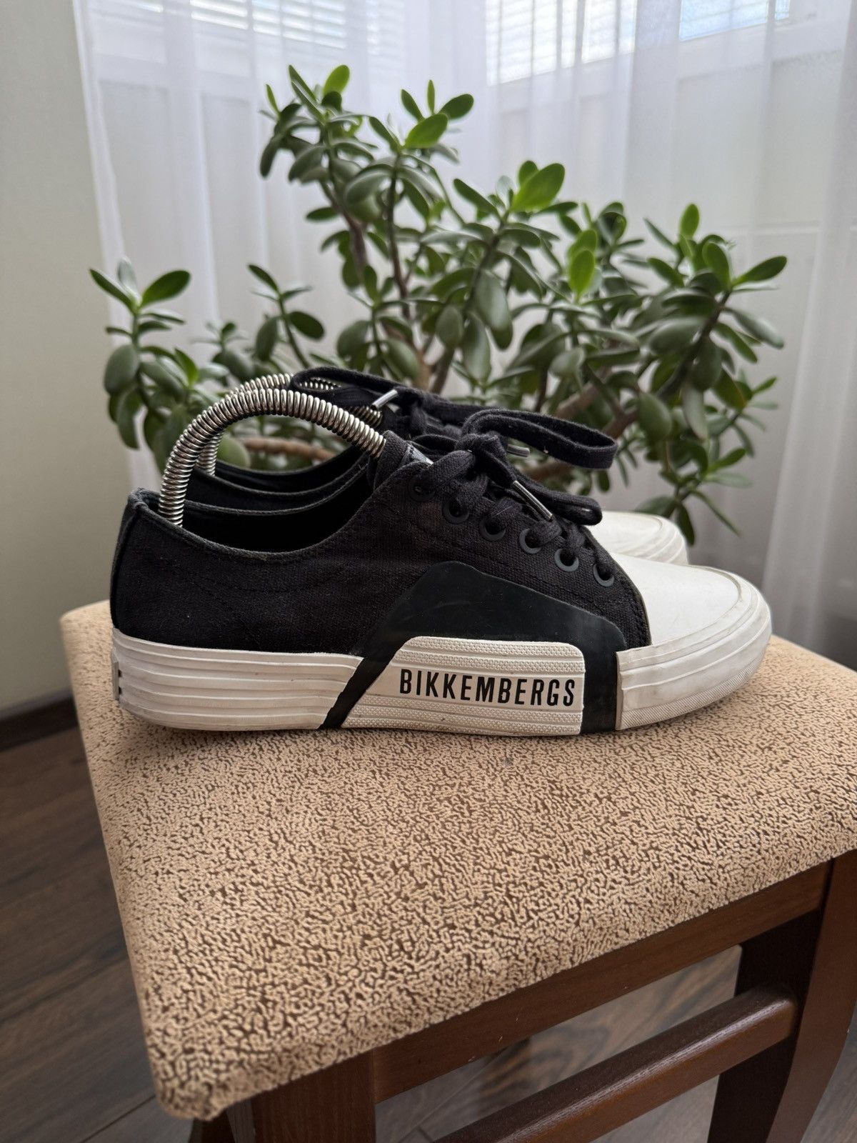Dirk Bikkembergs Dirk Bikkembergs Black Canvas sneakers Size 38, US 8 Size US 8 / IT 38 - 2 Thumbnail