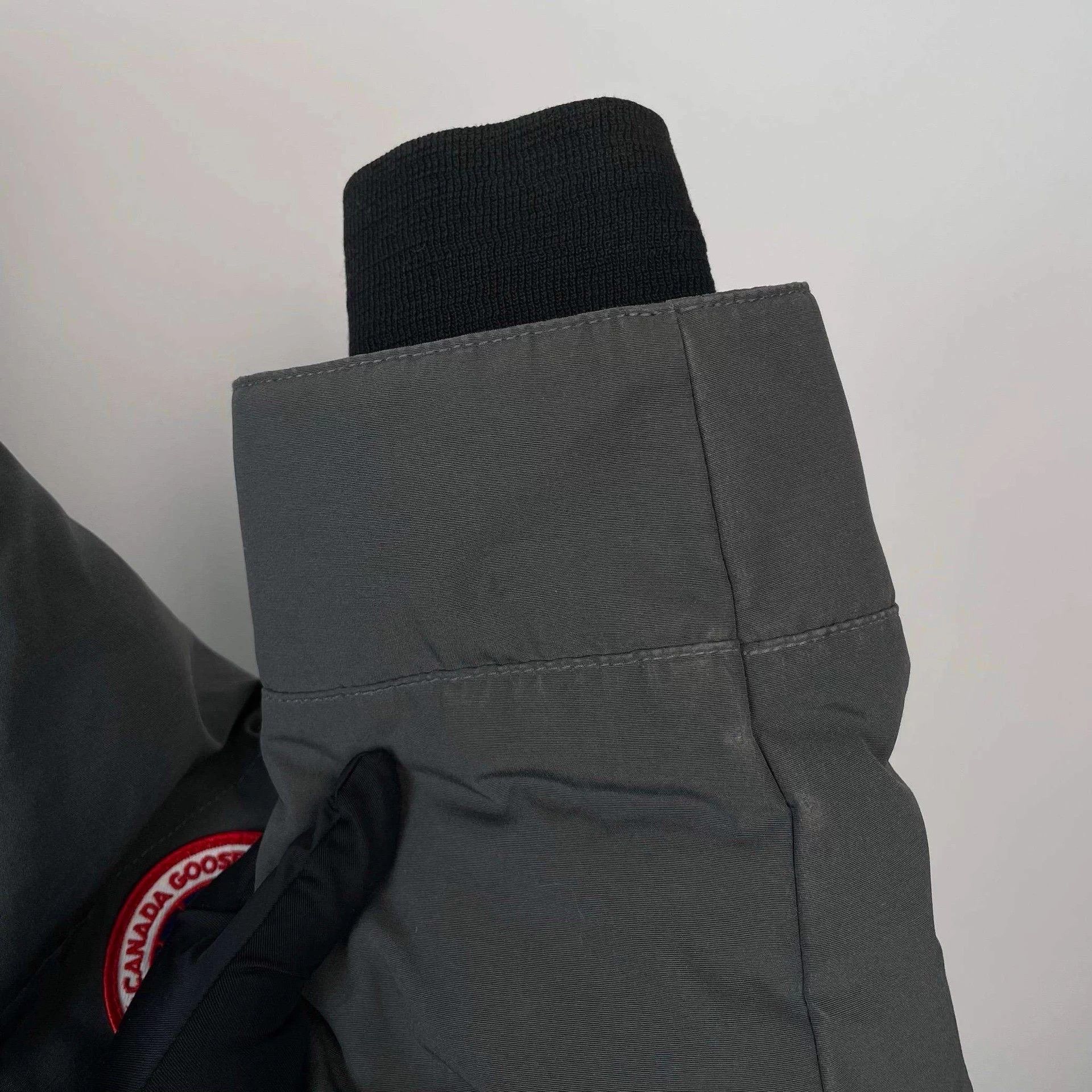 Canada Goose Canada Goose S down puffer jacket Size US S / EU 44-46 / 1 - 3 Thumbnail