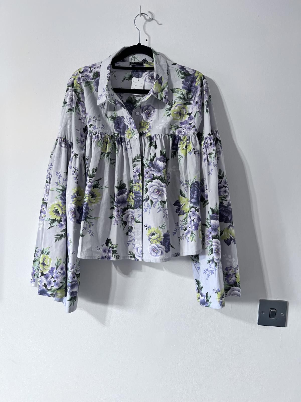 Asos ASOS DESIGN Floral Smock Blouse UK 14 Size L / US 10 / IT 46 - 2 Thumbnail