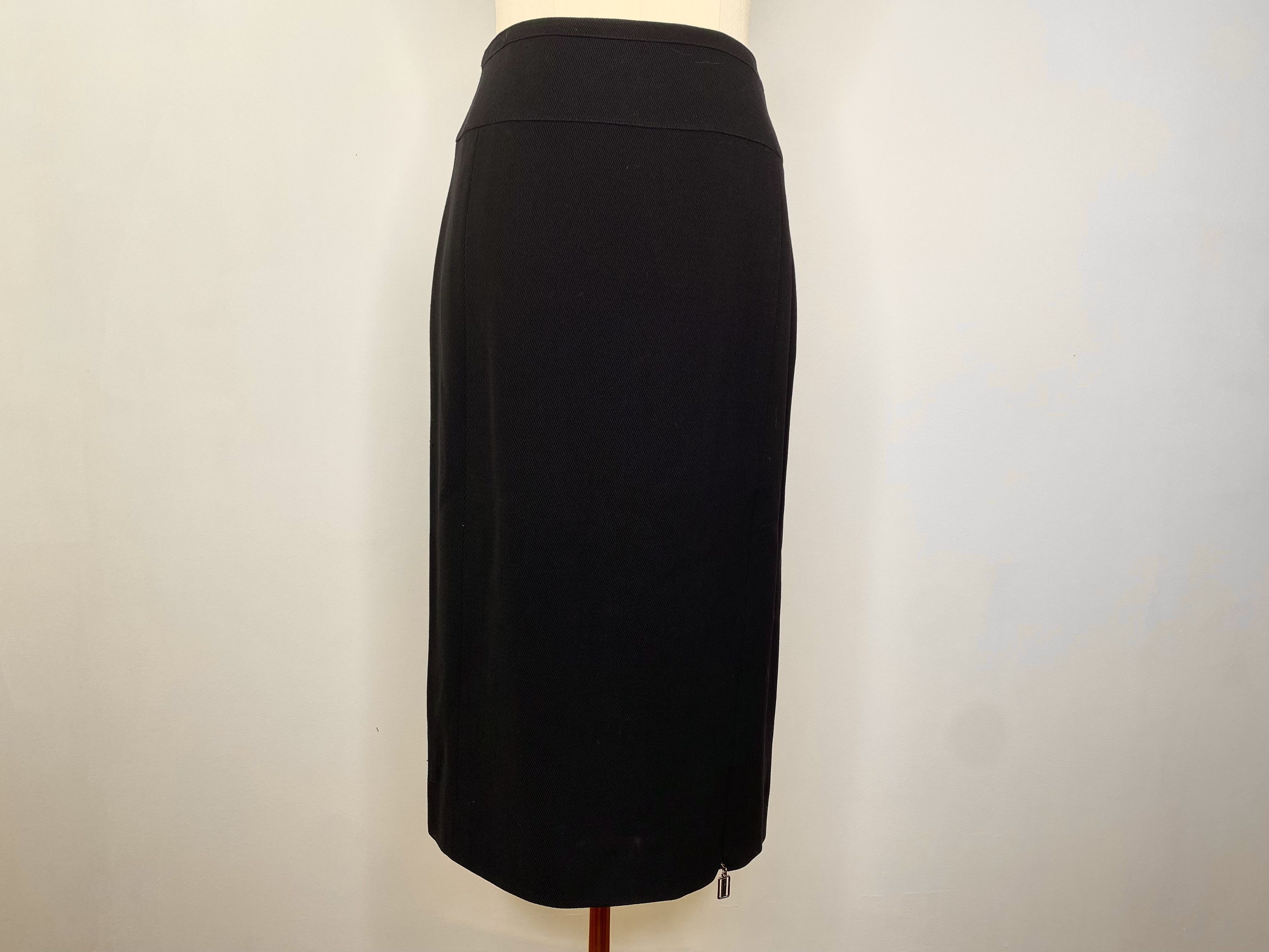 Karl Lagerfeld Karl Lagerfield x Hot Renfrew - Black Skirt Suit Set Size XS / US 0-2 / IT 36-38 - 7 Thumbnail