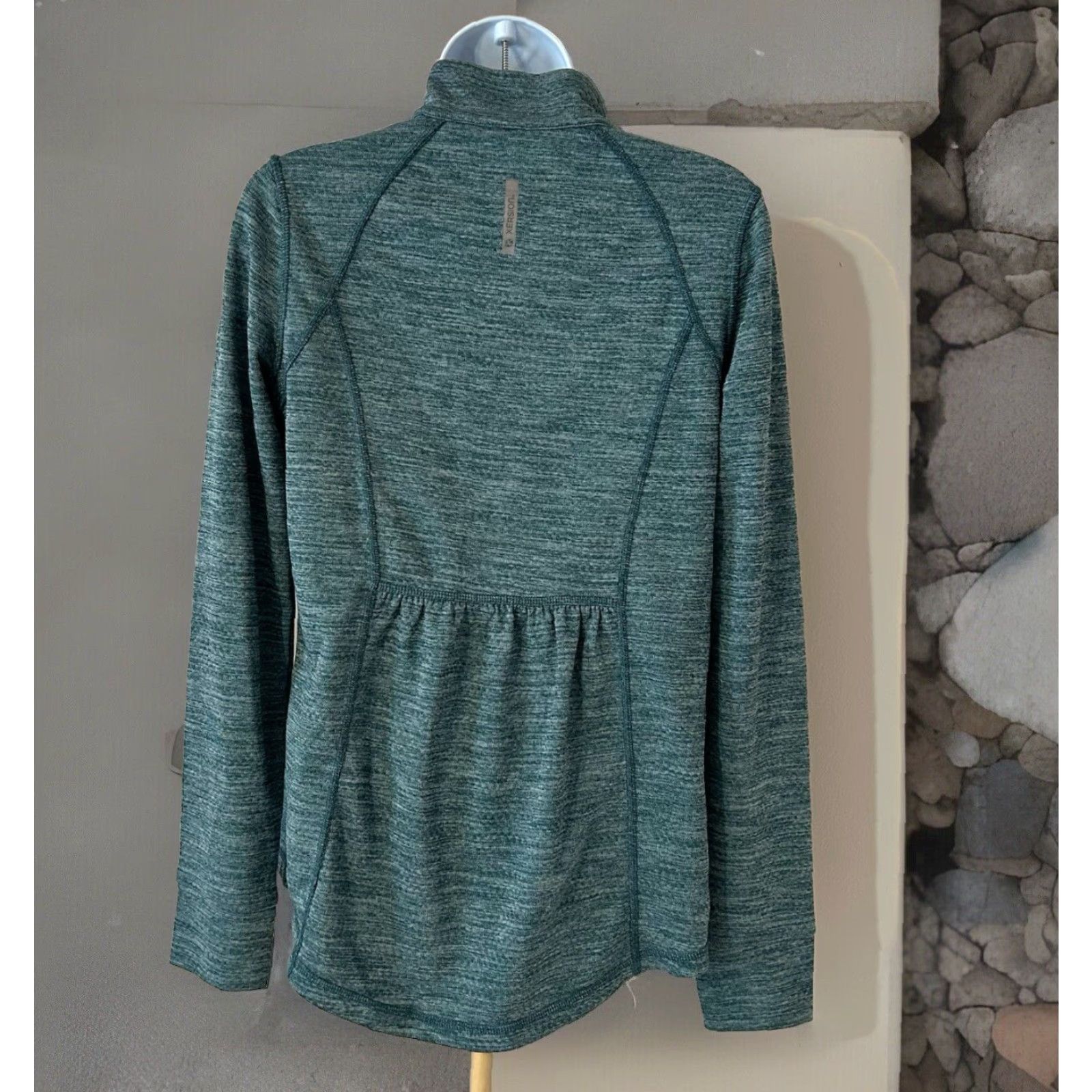 Vintage XERSION Slim Fit Long Sleeve Pullover Top Women Small Heather Green 1/4 Zip Pullover Lightweight Casual Sports Shirt Size S / US 4 / IT 40 - 5 Thumbnail
