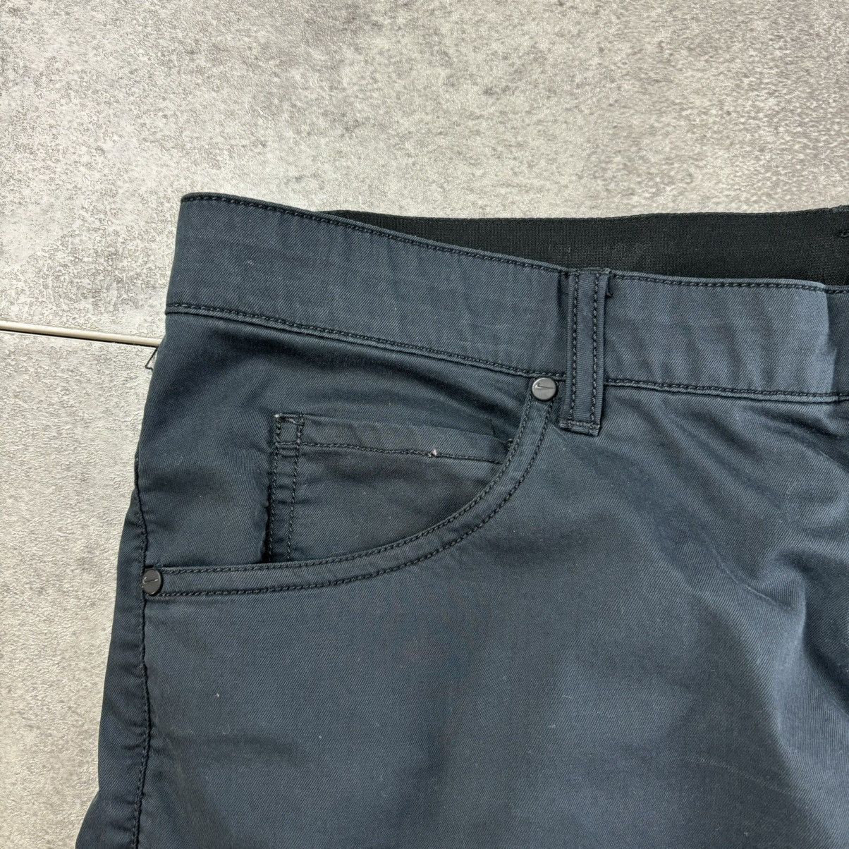 Nike Black nike slim fit athletic pants Size US 32 / EU 48 - 7 Thumbnail