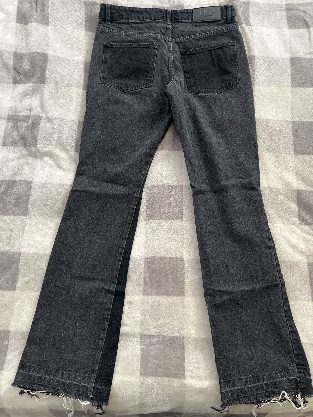 Boohoo FLARED/CARPENTER TYPE DENIM Size US 32 / EU 48 - 2 Thumbnail