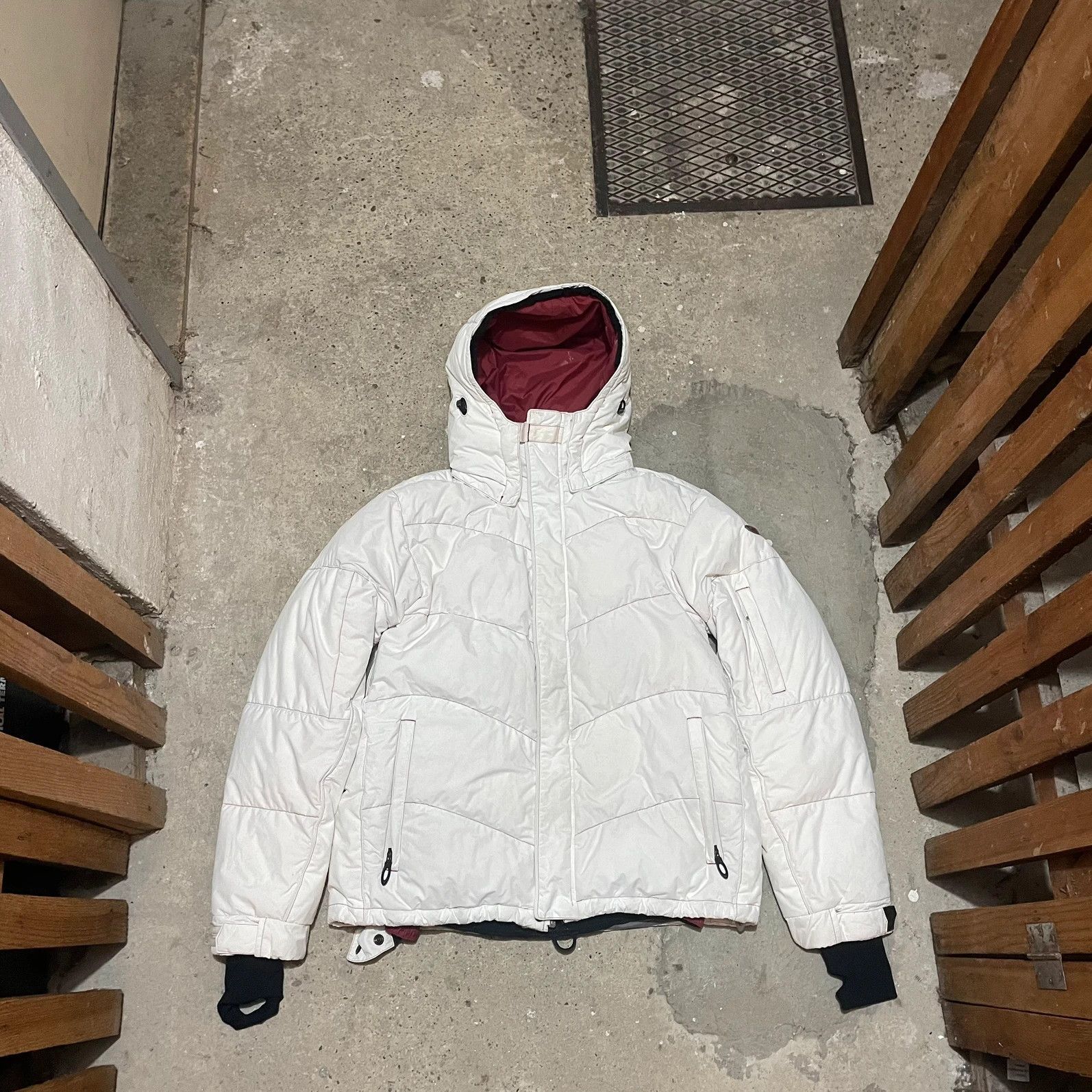 Oakley Hydro Fuel ダウンジャケット M アイボリー M Oakley Hydro Fuel アイボリー ダウンジャケット