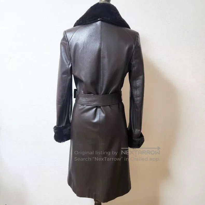 Loewe Loewe The sheepskin coat has a detachable collar Size XS / US 0-2 / IT 36-38 - 2 Thumbnail