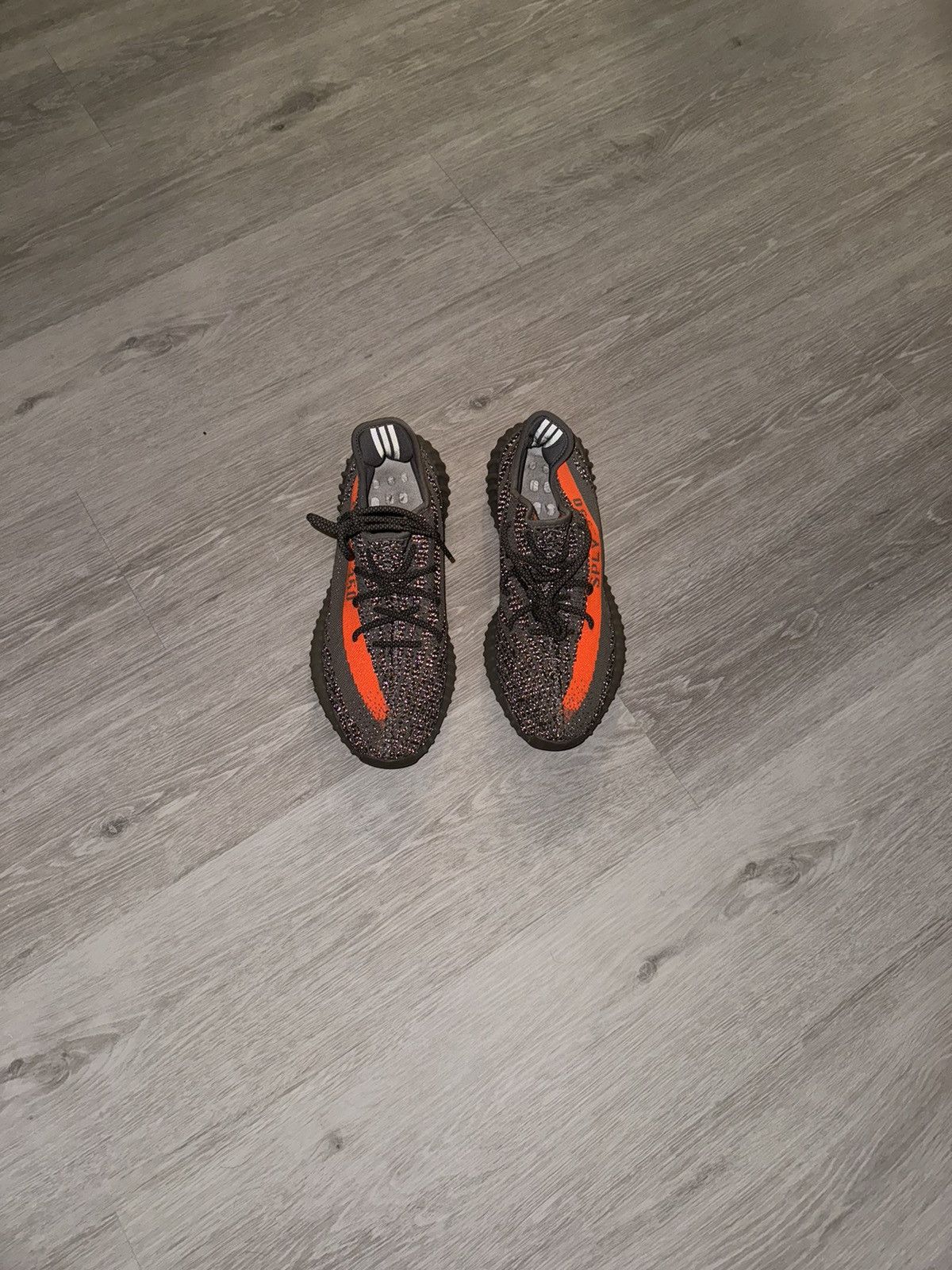 Adidas × Yeezy YEEZY 350 V2 BELUGA REFLECTIVE Size US 12 / EU 45 - 5 Thumbnail