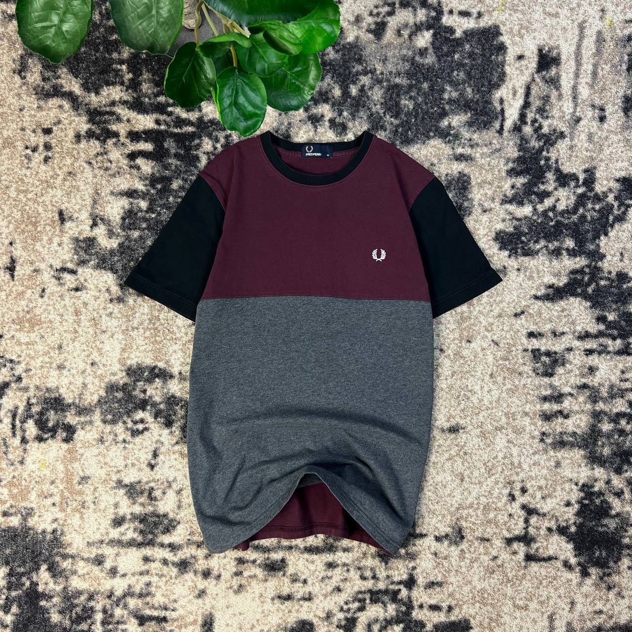 Fred Perry Fred Perry Mini Logo Luxury T-Shirt Streetwear Style Size US M / EU 48-50 / 2 - 1 Thumbnail