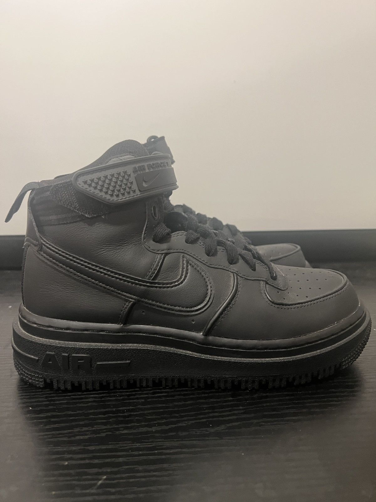 Nike SIZE 6.5 MEN - Nike Air Force 1 Boot Black/Anthracite Size US 6.5 / EU 39-40 - 2 Thumbnail