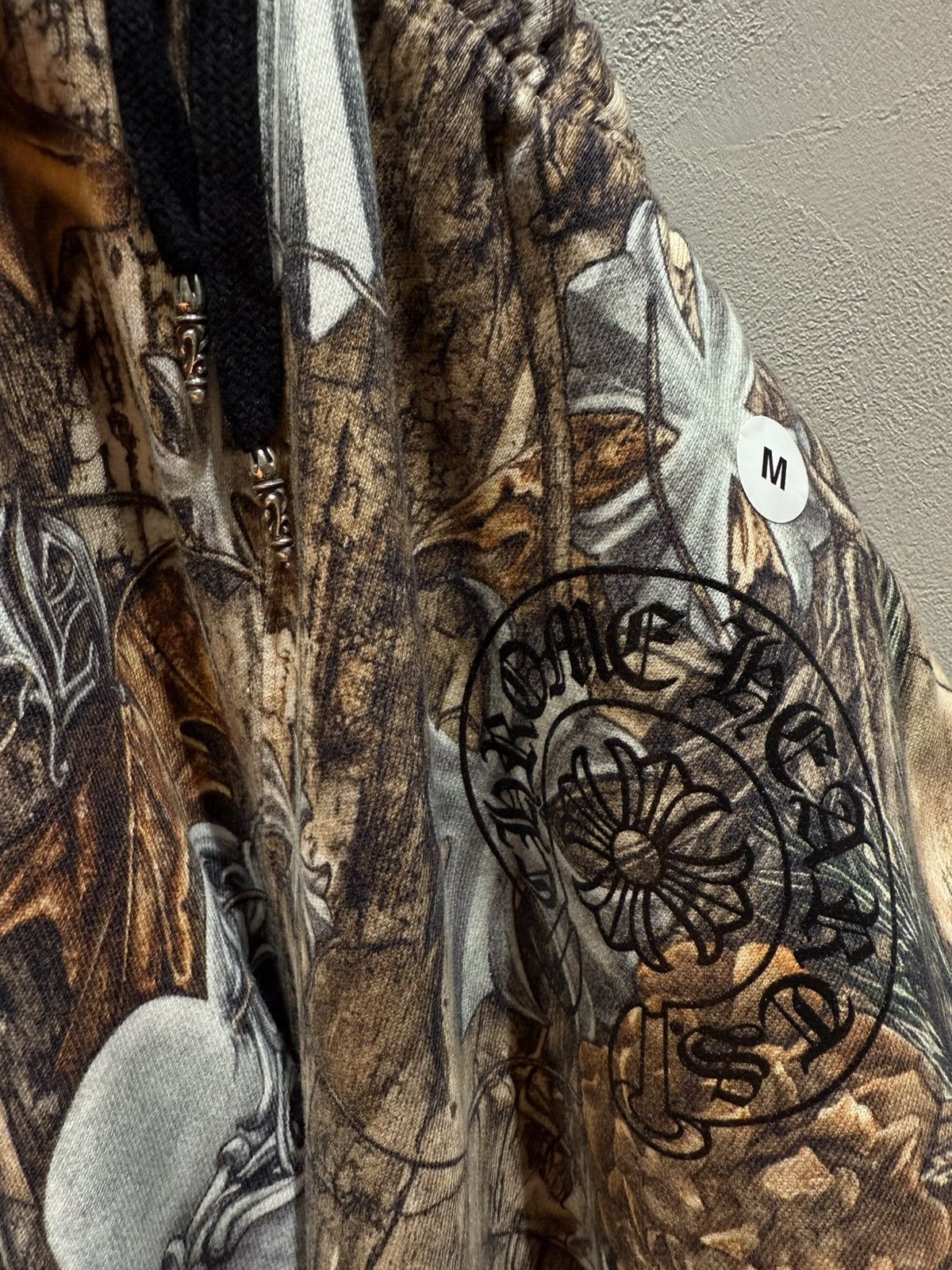 Chrome Hearts × NOCTA × Nike Chrome Hearts Nocta Friends and Family 6 Cross Patch sz.M Size US 32 / EU 48 - 8 Thumbnail