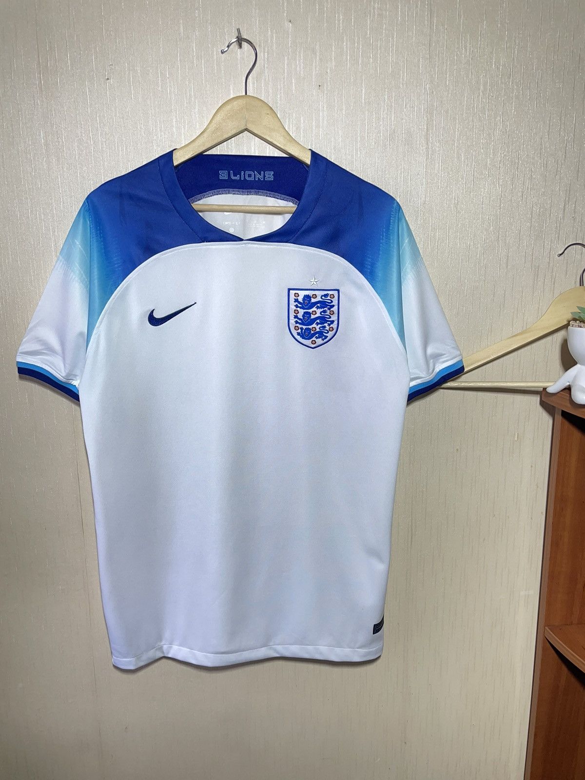 Nike Nike England blokecore soccer jersey Size US XL / EU 56 / 4 - 1 Thumbnail
