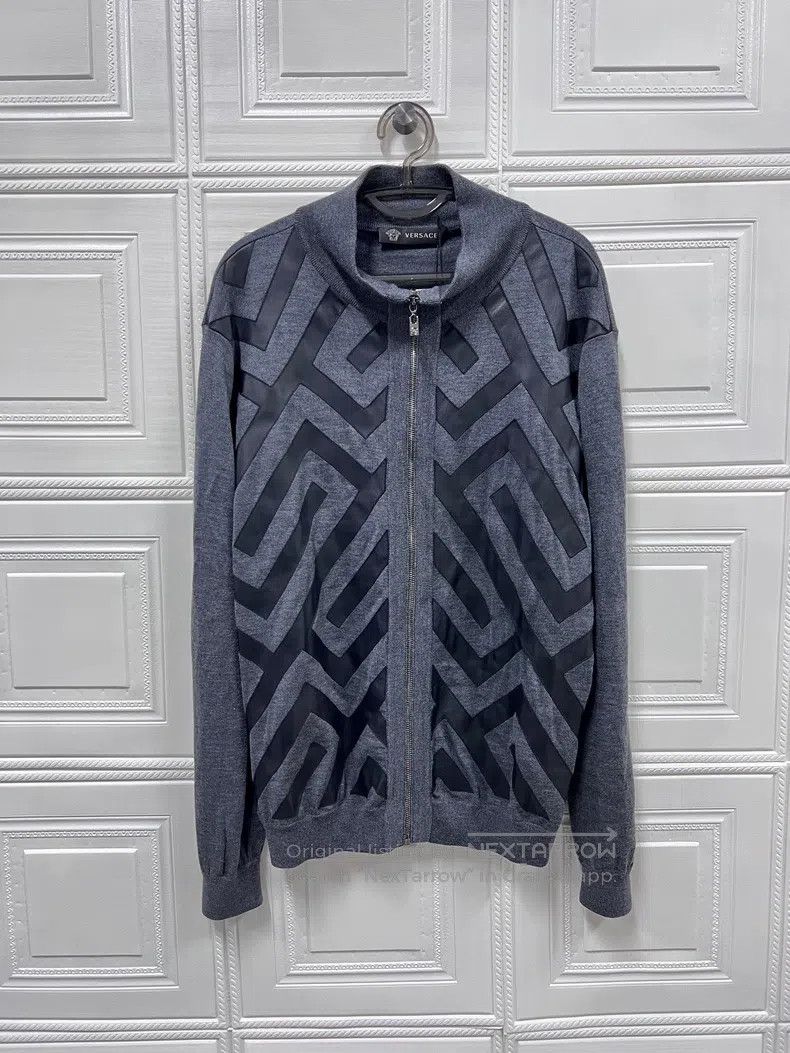 Other Versace Knitted jacket with one piece of fur Size US XL / EU 56 / 4 - 1 Thumbnail