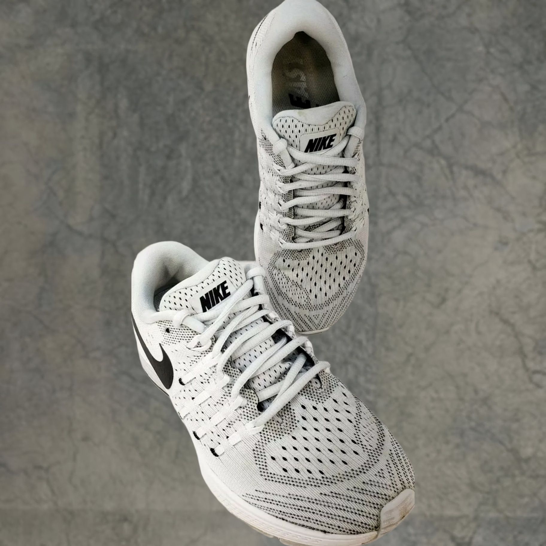 Nike User: Original Title: Nike Air Zoom Vomero 11 Grey/Black/White Sneakers #818100 002 Womens 7.5 Size US 7 / IT 37 - 1 Thumbnail