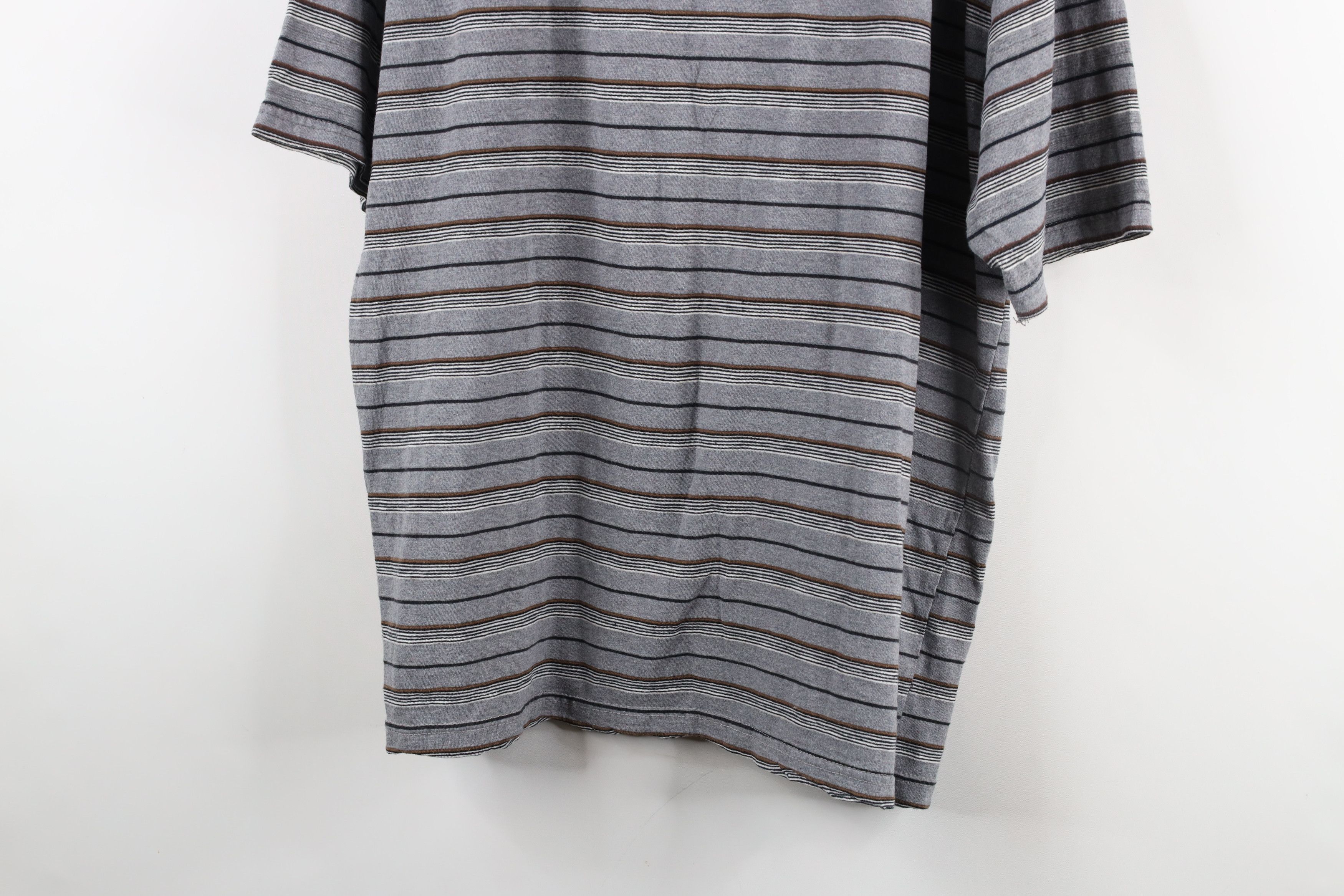 Vintage Vintage 90s Streetwear Knit Short Sleeve Golf Polo Shirt Size US XL / EU 56 / 4 - 12 Thumbnail