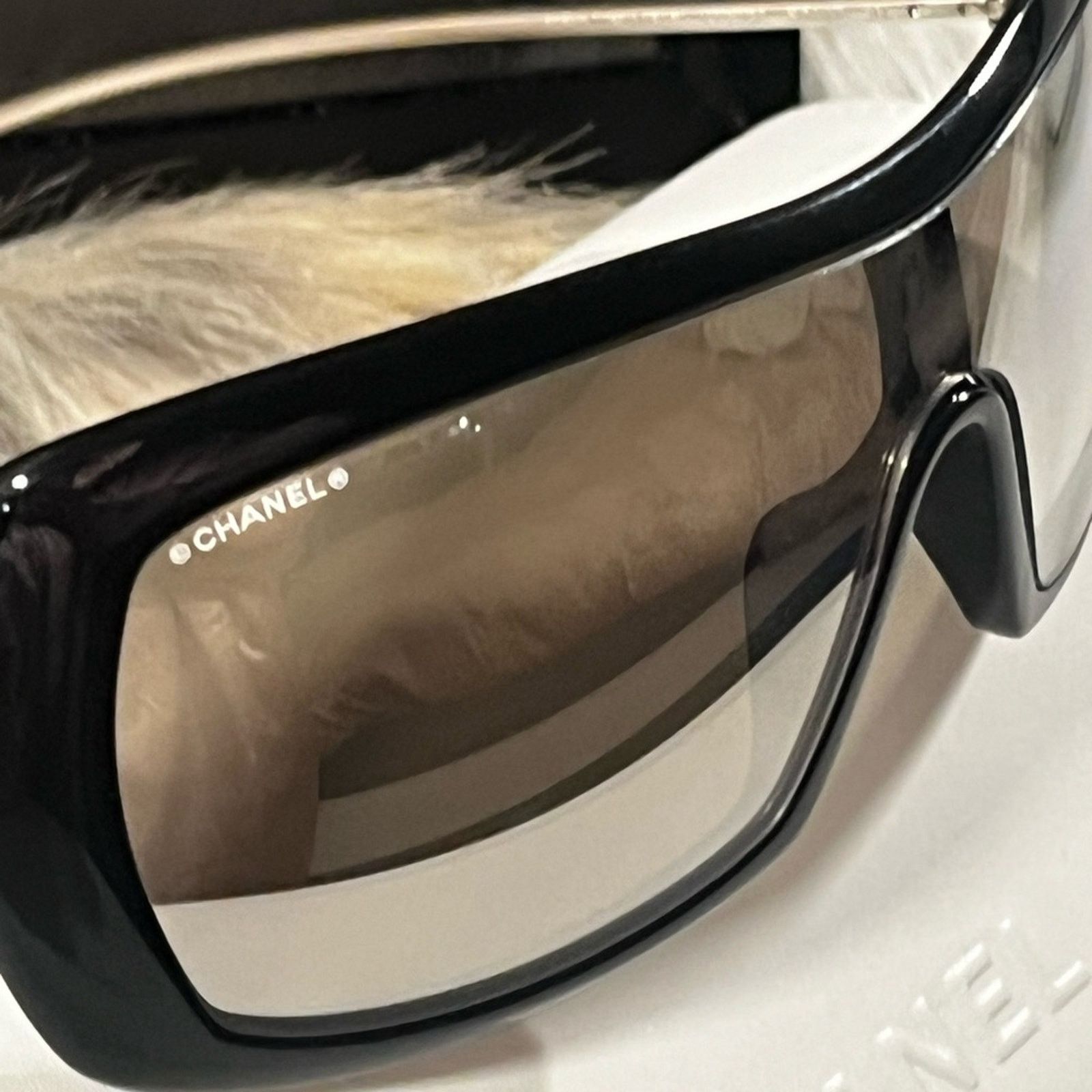 Chanel Chanel Mirror Sunglasses w/ case & cloth - black & silver Size ONE SIZE - 8 Thumbnail