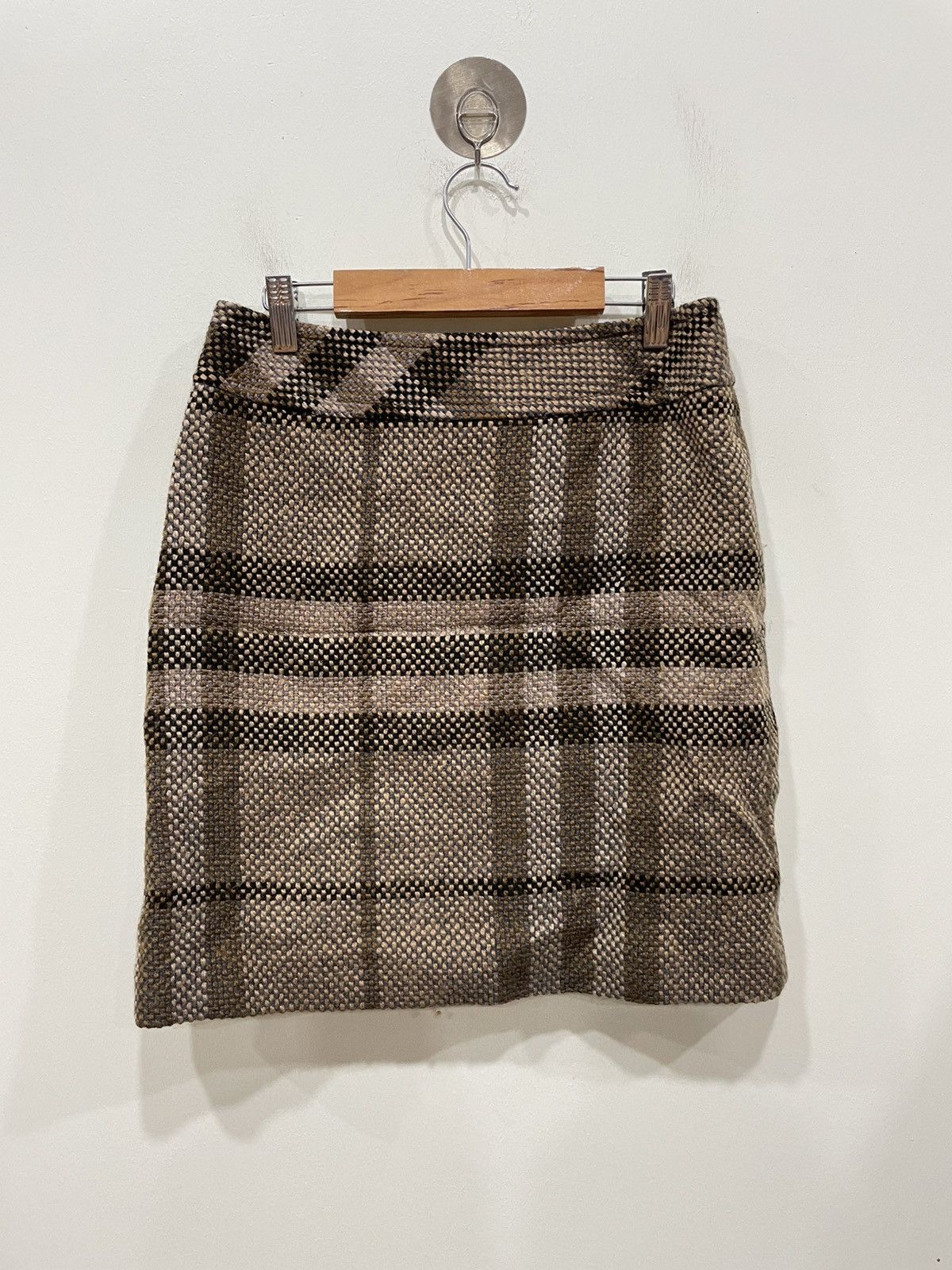 Burberry Burberry Novacheck Skirt Size 26" / US 2 / IT 38 - 1 Thumbnail