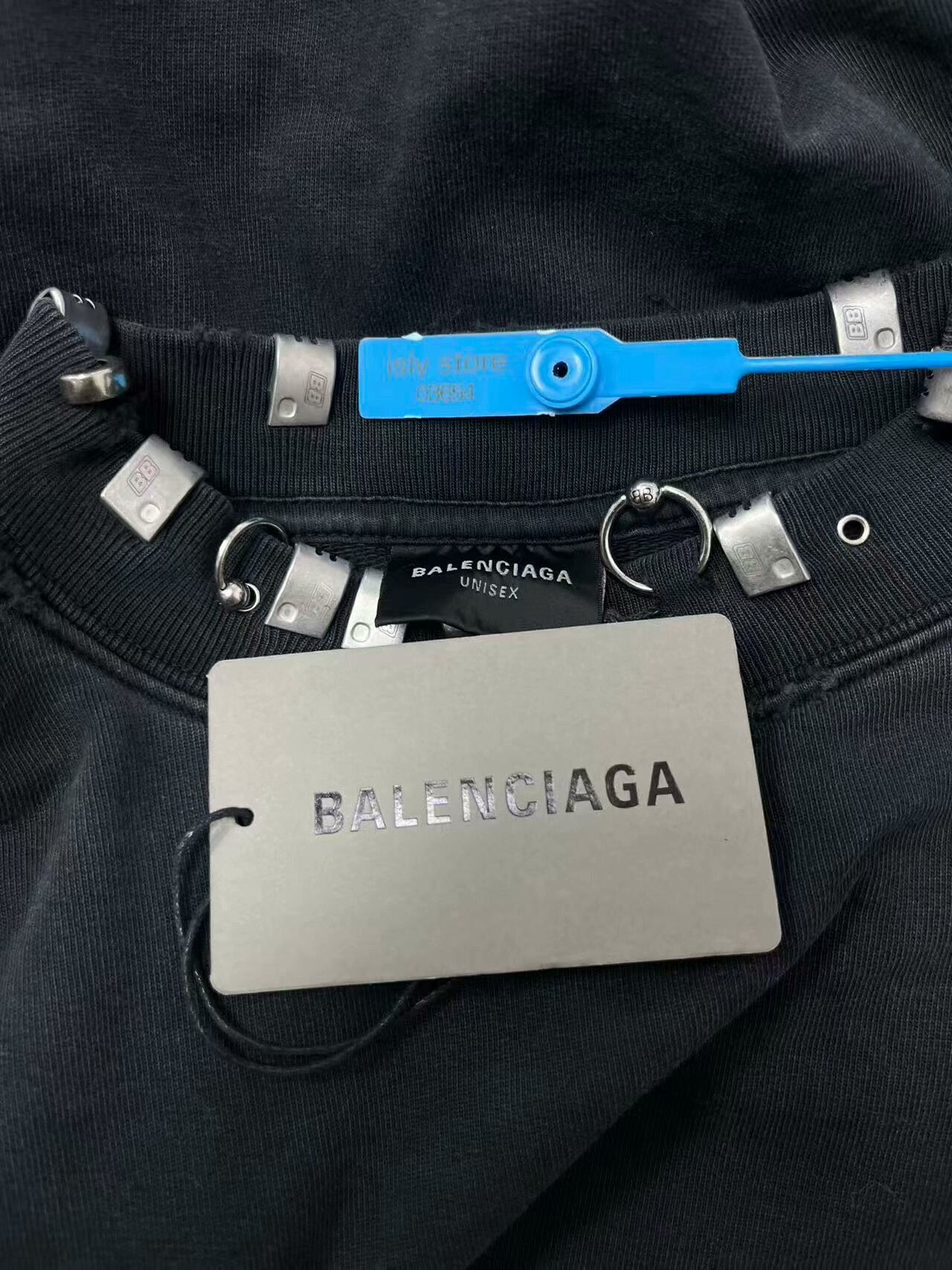 Balenciaga balenciaga uni long sleeve sweatshirt with metal accents Size US S / EU 44-46 / 1 - 4 Thumbnail