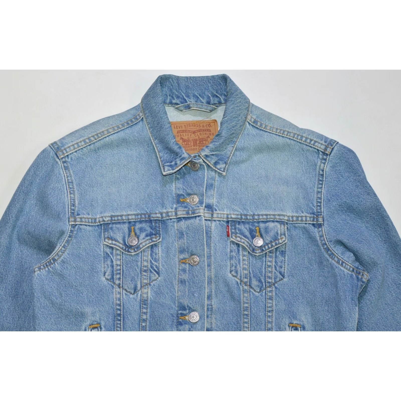 Levi's VINTAGE Levi's Denim Jacket Wmns L Blue 1990s Size L / US 10 / IT 46 - 2 Thumbnail