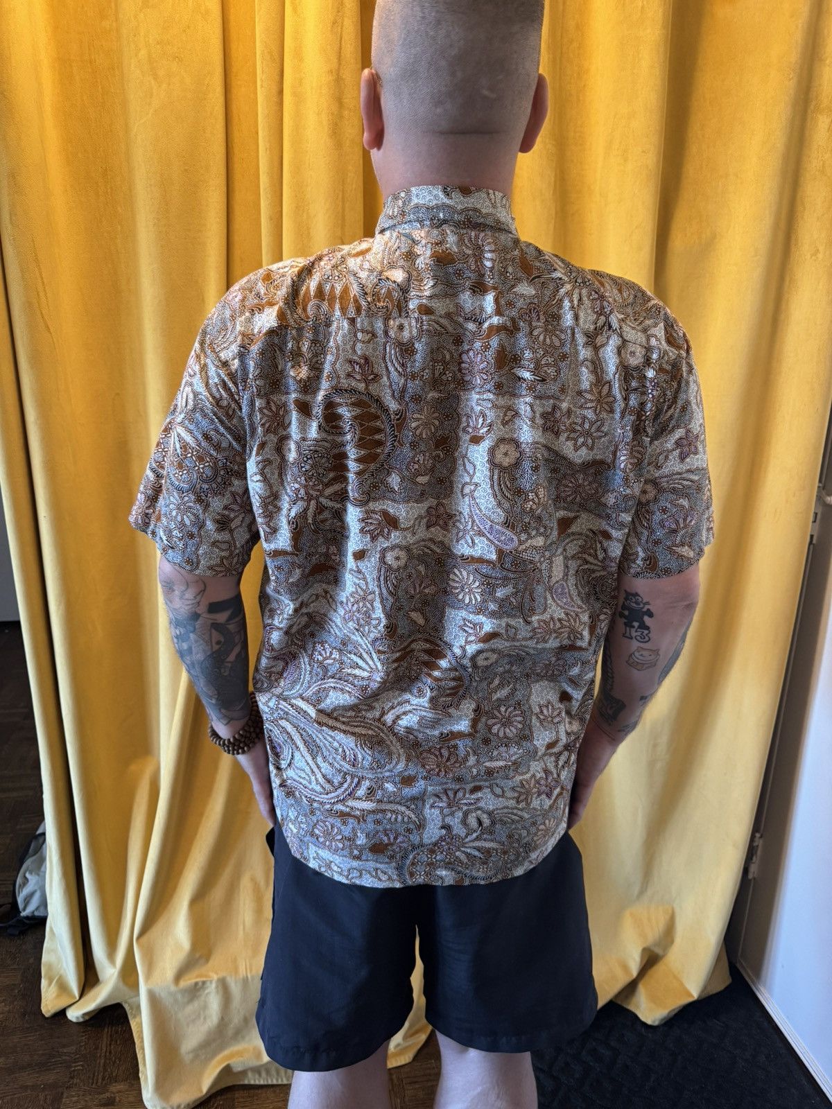 Stussy RARE 1983 STUSSY batik print cotton buttoned shirt L/Xl Size US XL / EU 56 / 4 - 7 Thumbnail