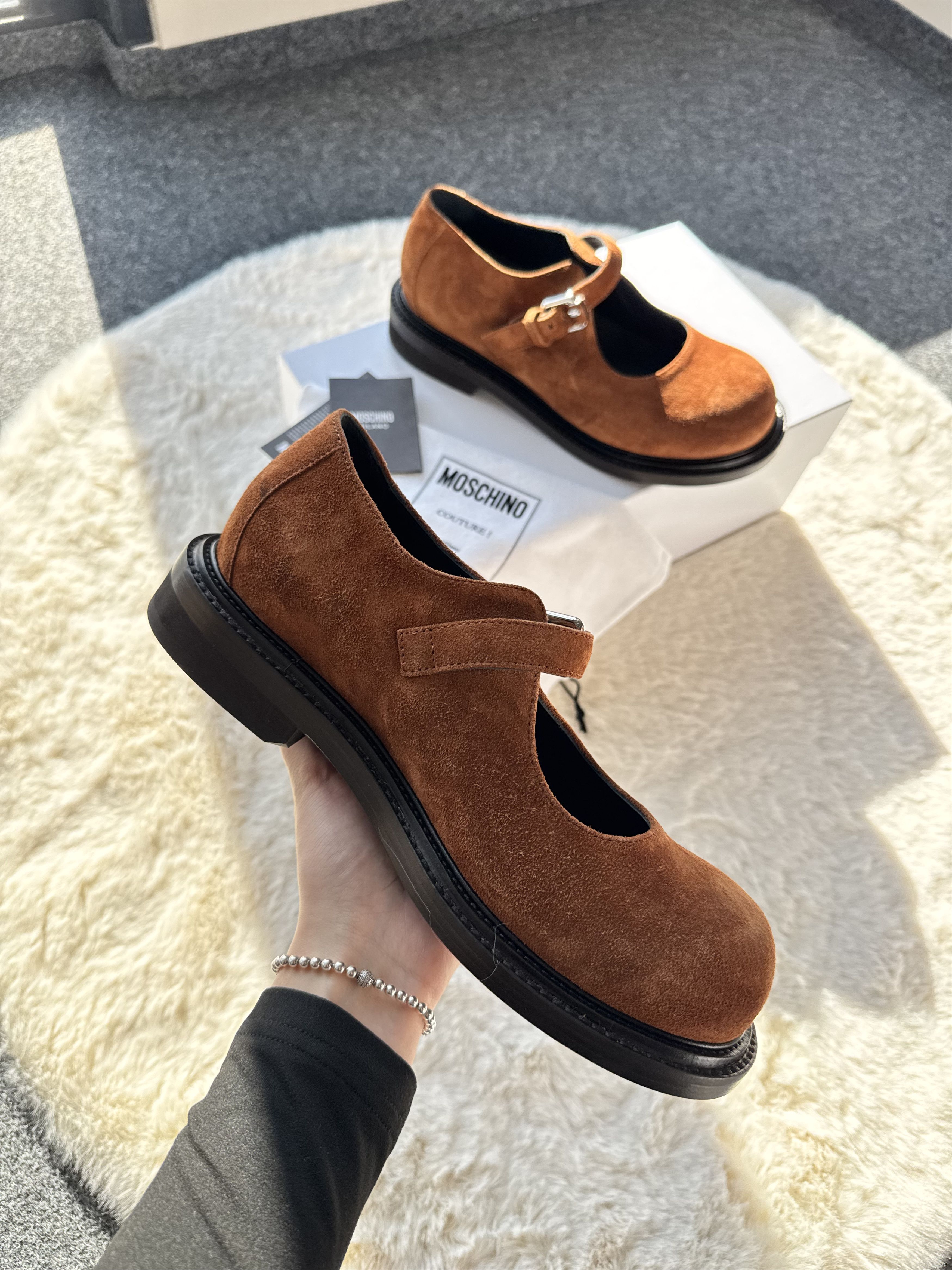 Moschino Moschino Brown suede Mary Jane Slip-on pumps ruggine 40 Size US 10 / IT 40 - 5 Thumbnail