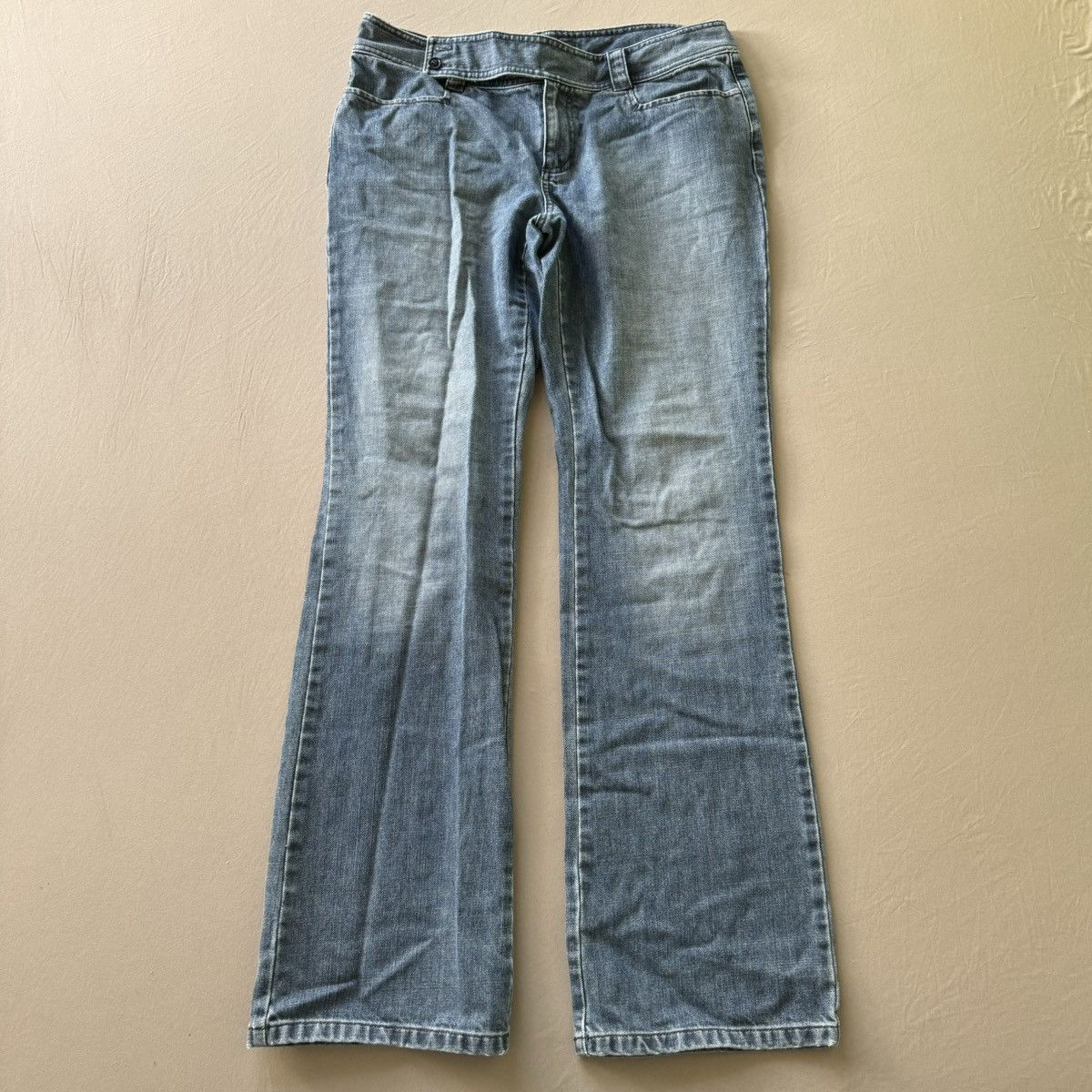 Club Monaco Club Monaco Low Rise Bootcut Jeans Size 32" / US 10 / IT 46 - 1 Thumbnail