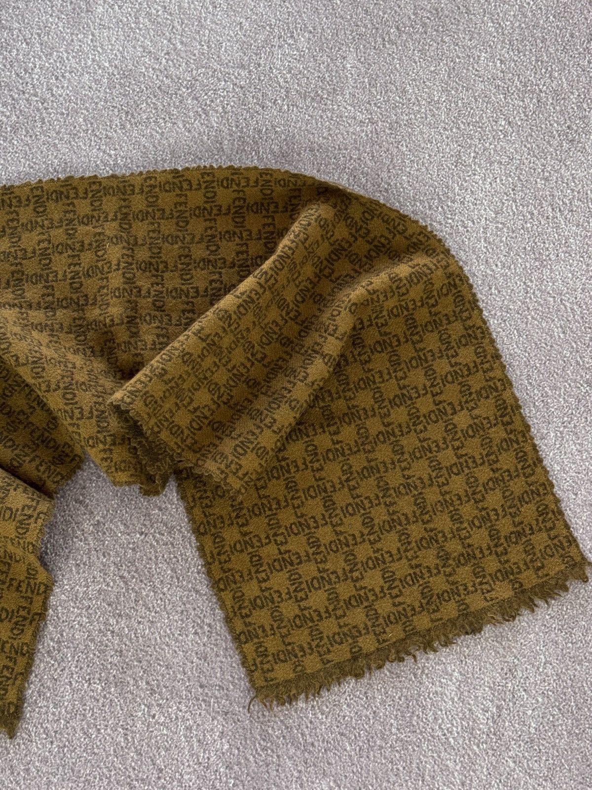 Fendi Fendi 90s Luxury Wool Monogram Scarf Size ONE SIZE - 9 Thumbnail