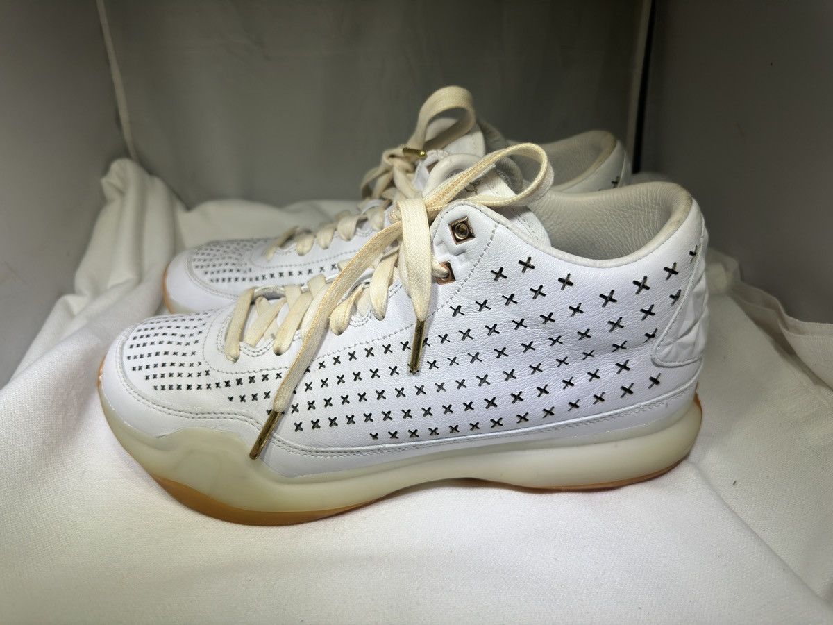 Nike Nike Kobe X Mid EXT White Gum Men's 9.5 Basketball Shoes Size US 9.5 / EU 42-43 - 1 Thumbnail