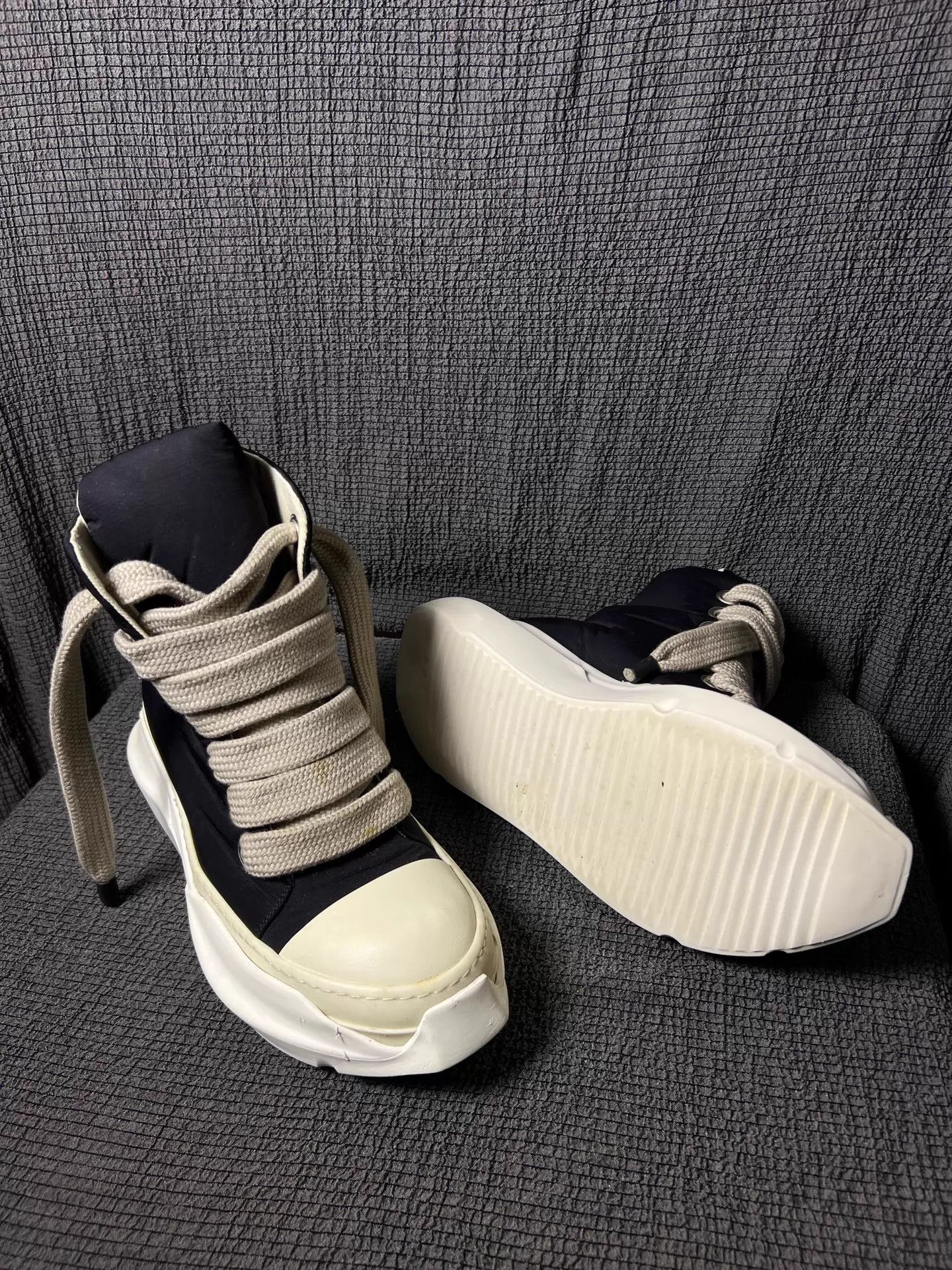 Rick Owens Rick Owens 24FW Thick Laces Tank Sole Padded High Top 43 Size US 10 / EU 43 - 4 Thumbnail