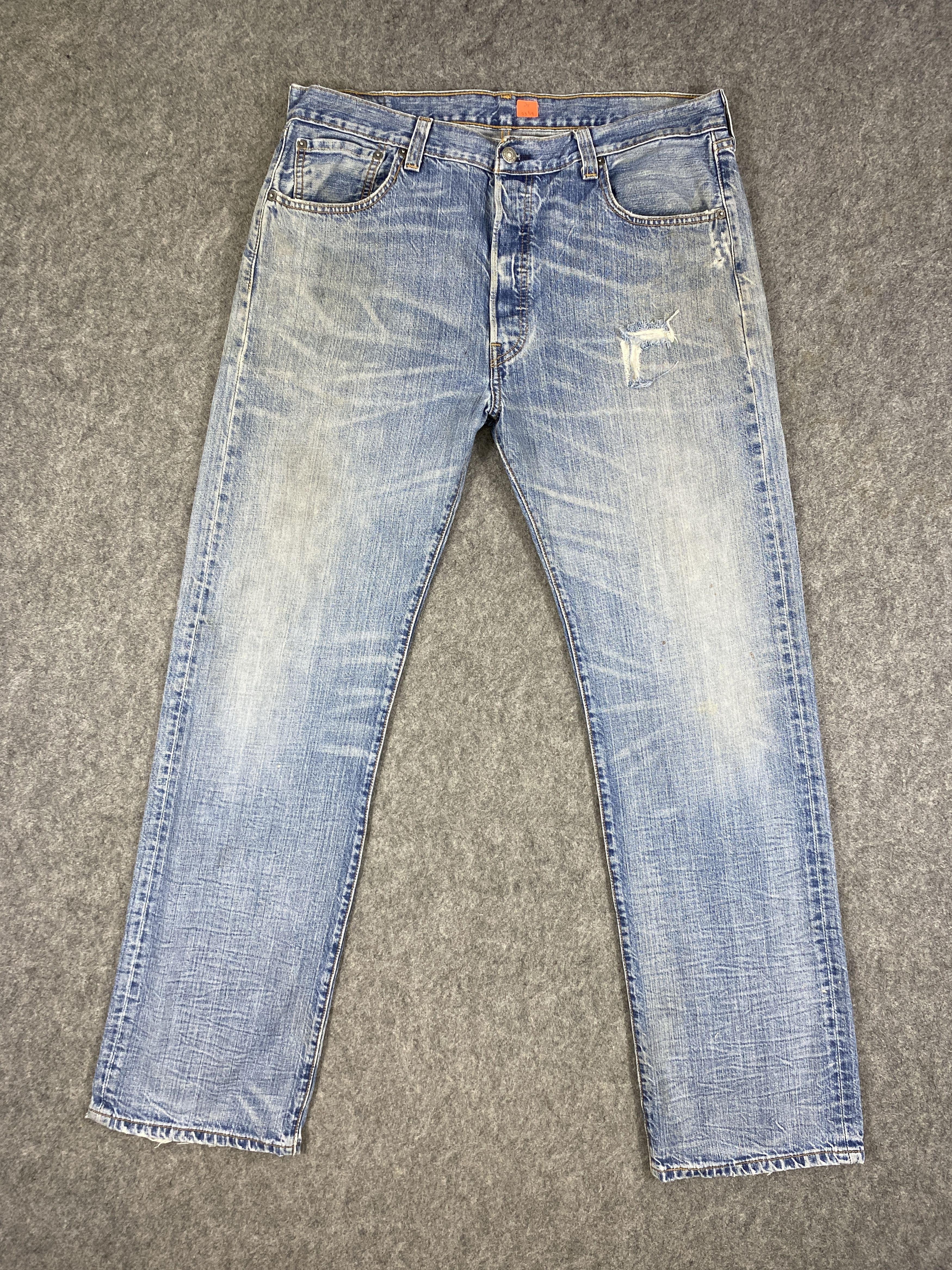 Japanese Brand Distressed Blue Vintage Levi's 501 36x32.5 Denim -JN2359 Size US 36 / EU 52 - 1 Thumbnail