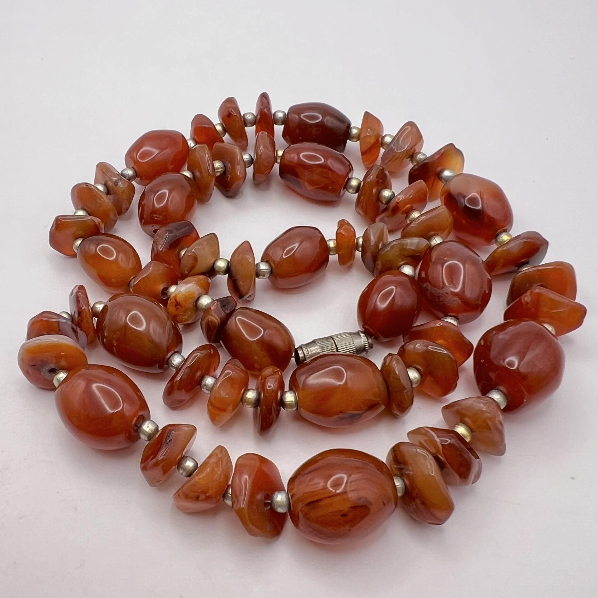 Vintage Vintage Jewelry Beads Necklace Caramel Cornelian Natural Size ONE SIZE - 1 Thumbnail
