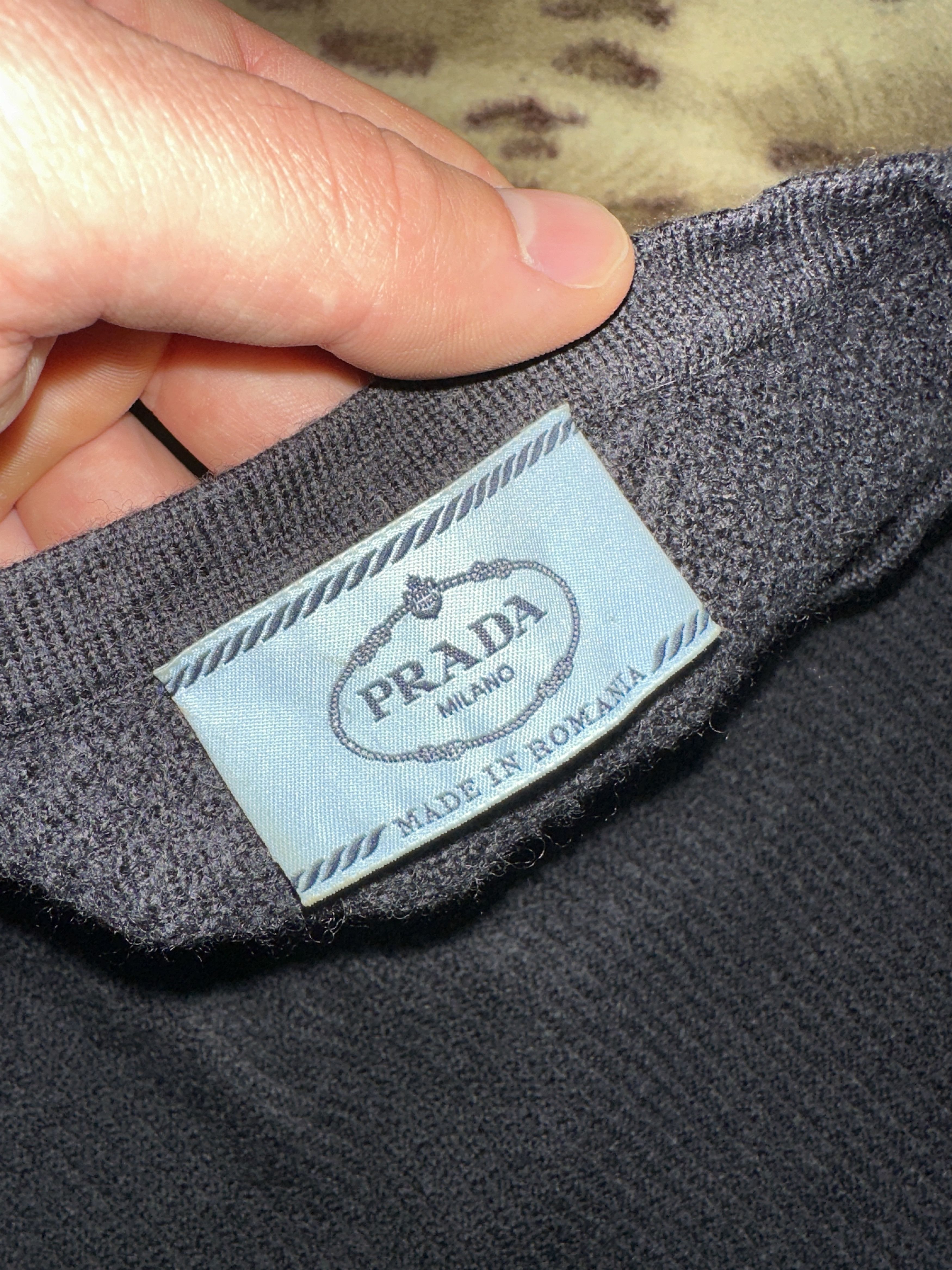 Prada Prada Milano Wool V-Neck Cardigan Navy Oversize Knit 38 Size XS / US 0-2 / IT 36-38 - 3 Thumbnail