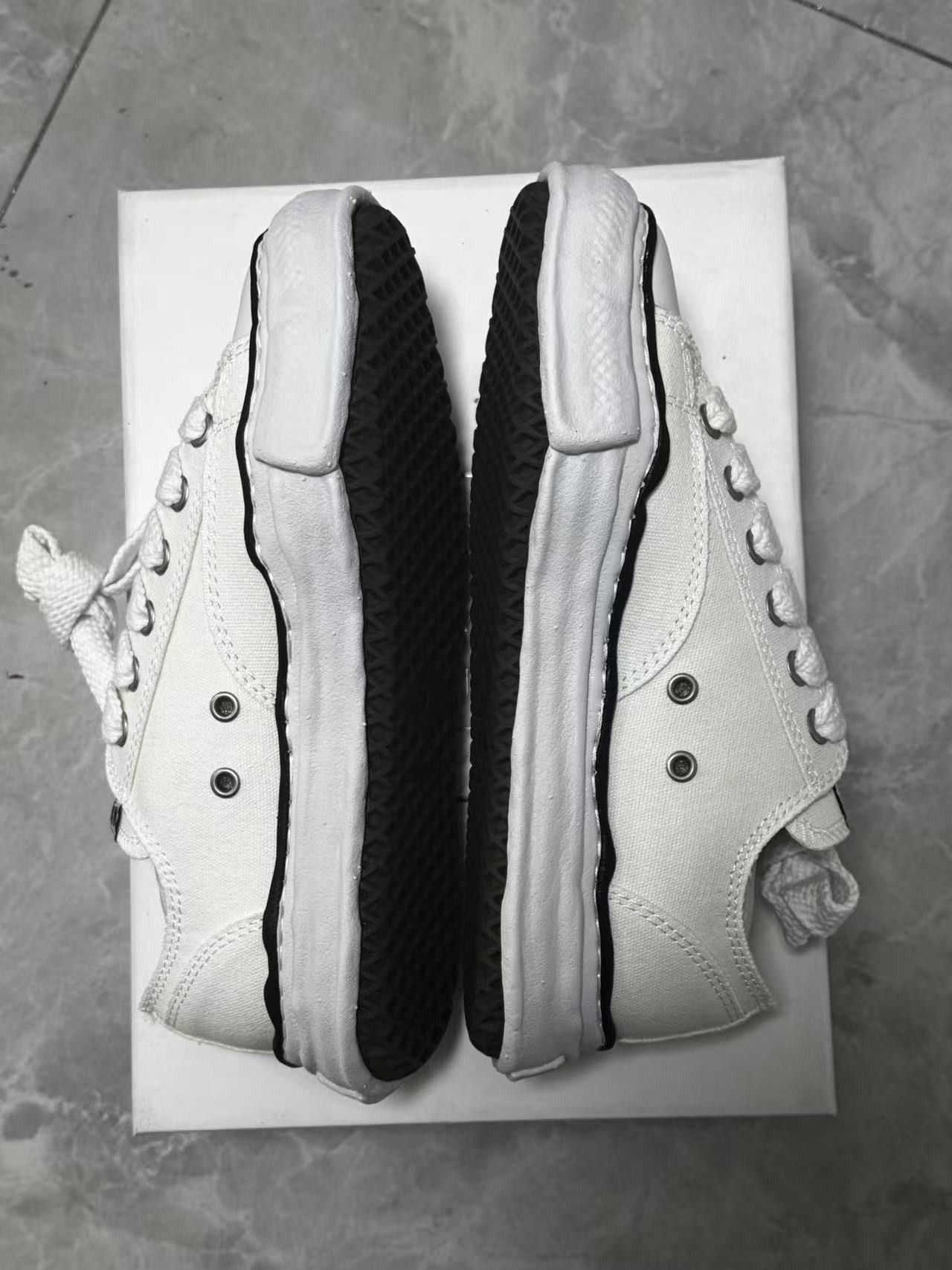 Maison MIHARA YASUHIRO Maison MIHARA YASUHIRO Low-top Sneakers Size US 8 / EU 41 - 3 Thumbnail