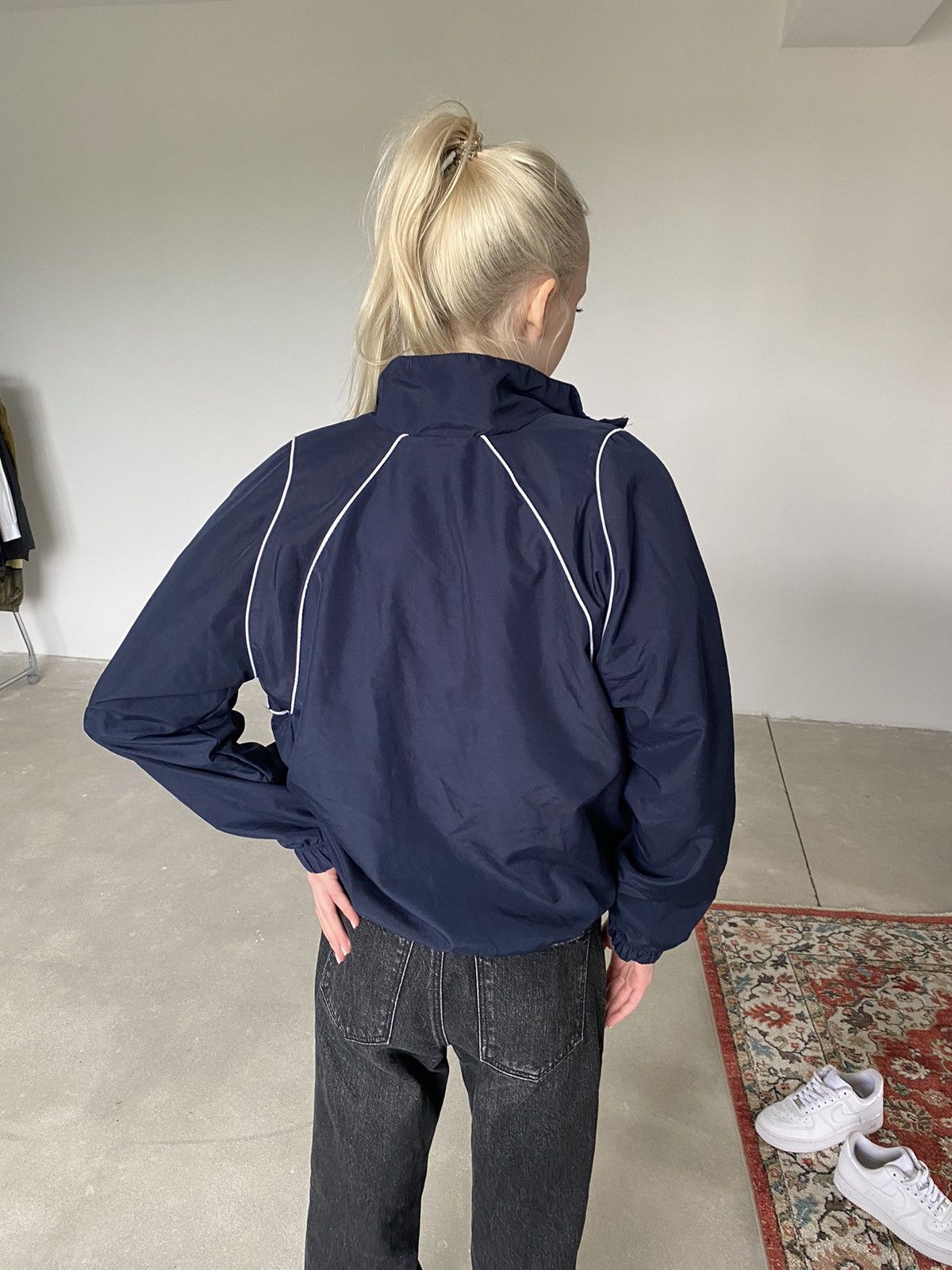Vintage Vintage Nike Womens Track Top Jacket Size S / US 4 / IT 40 - 4 Thumbnail