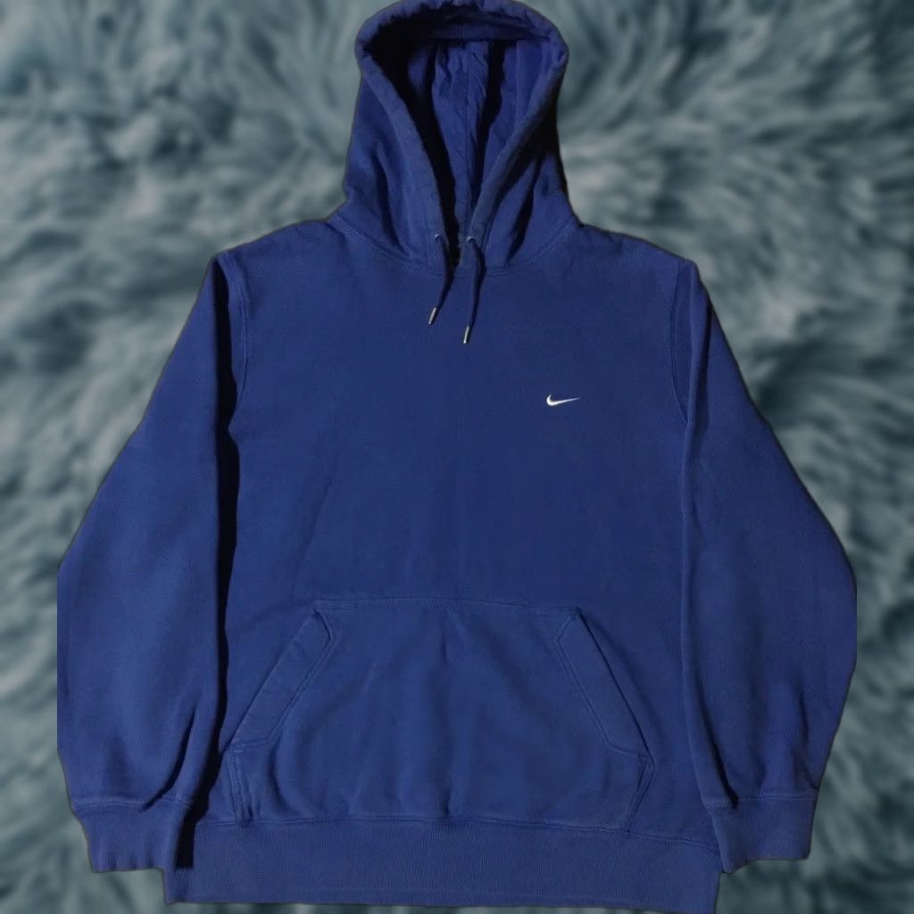 Nike VINTAGE Nike Swoosh Faded Hoodie XL Men Blue Logo 90s Hip Hop Grunge Skate Rap Track Size US XL / EU 56 / 4 - 1 Thumbnail