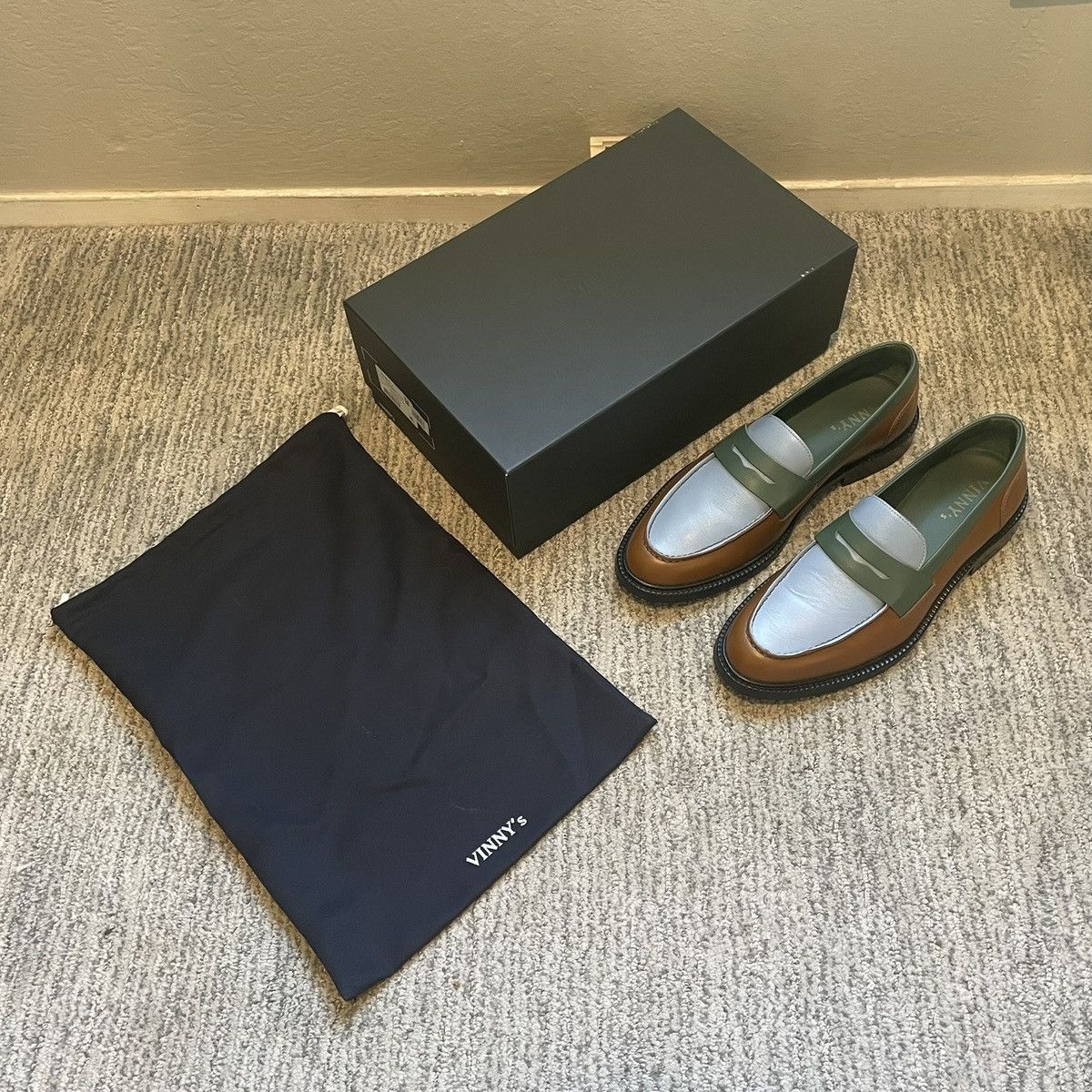 VINNY's VINNY’s Townee Tri-Color Penny Loafer Size US 9 / EU 42 - 3 Thumbnail