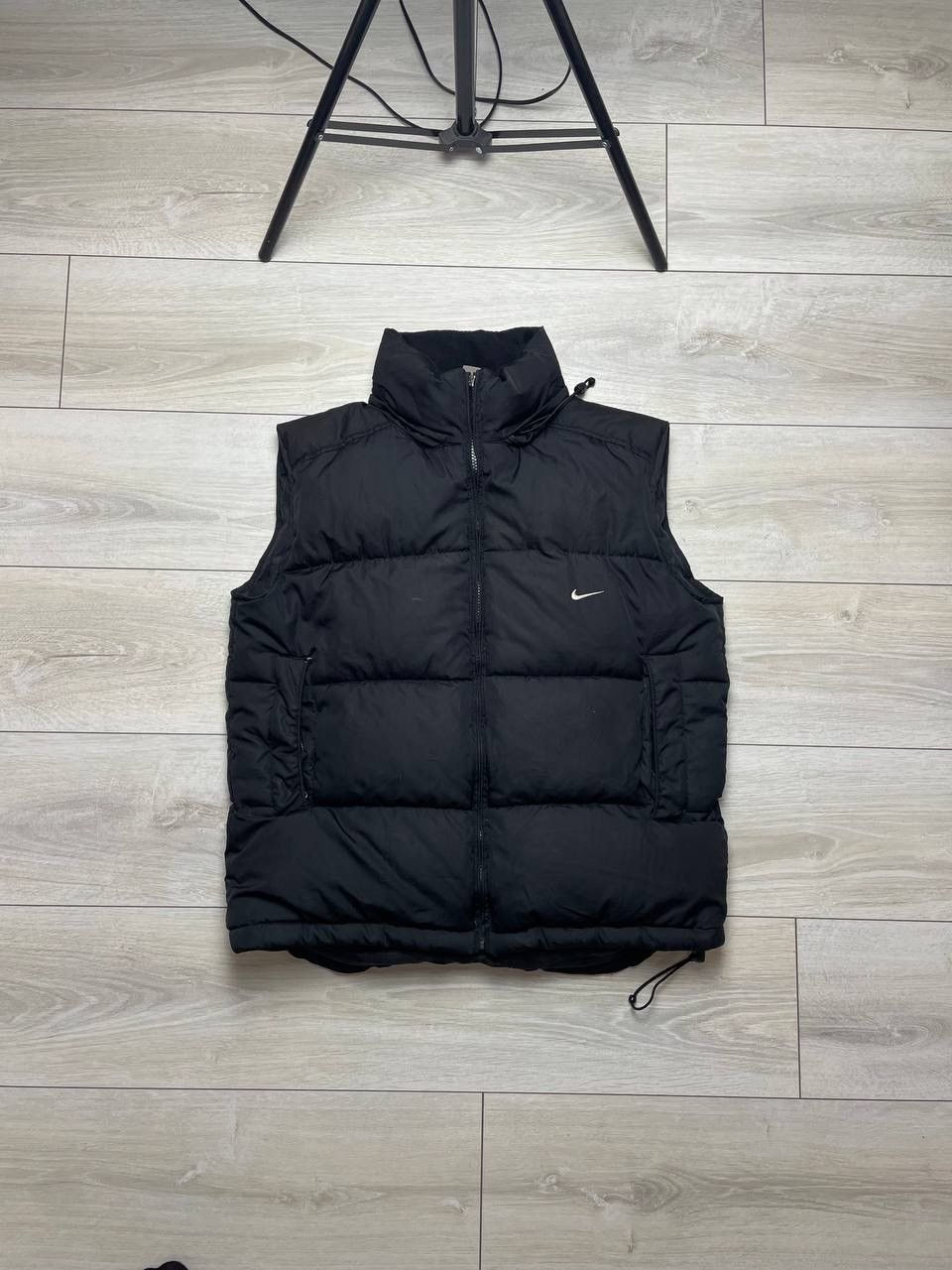 90s old NIKE down vest