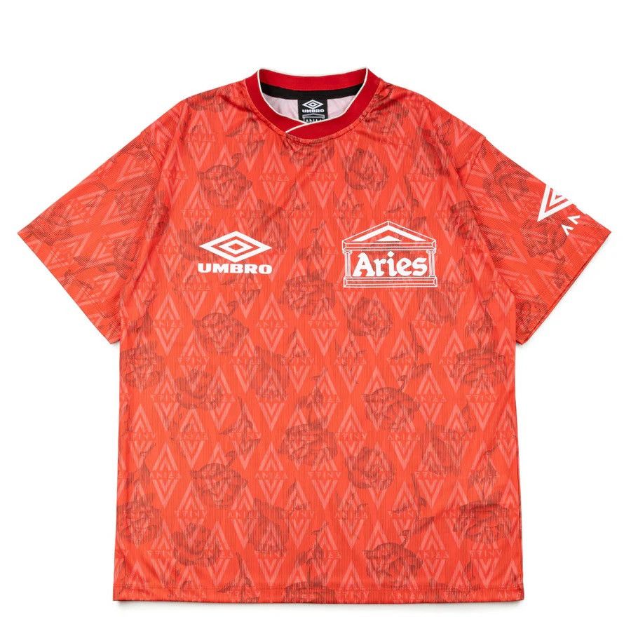 Umbro × Vintage VINTAGE UMBRO V NECK JERSEY Size US M / EU 48-50 / 2 - 5 Thumbnail