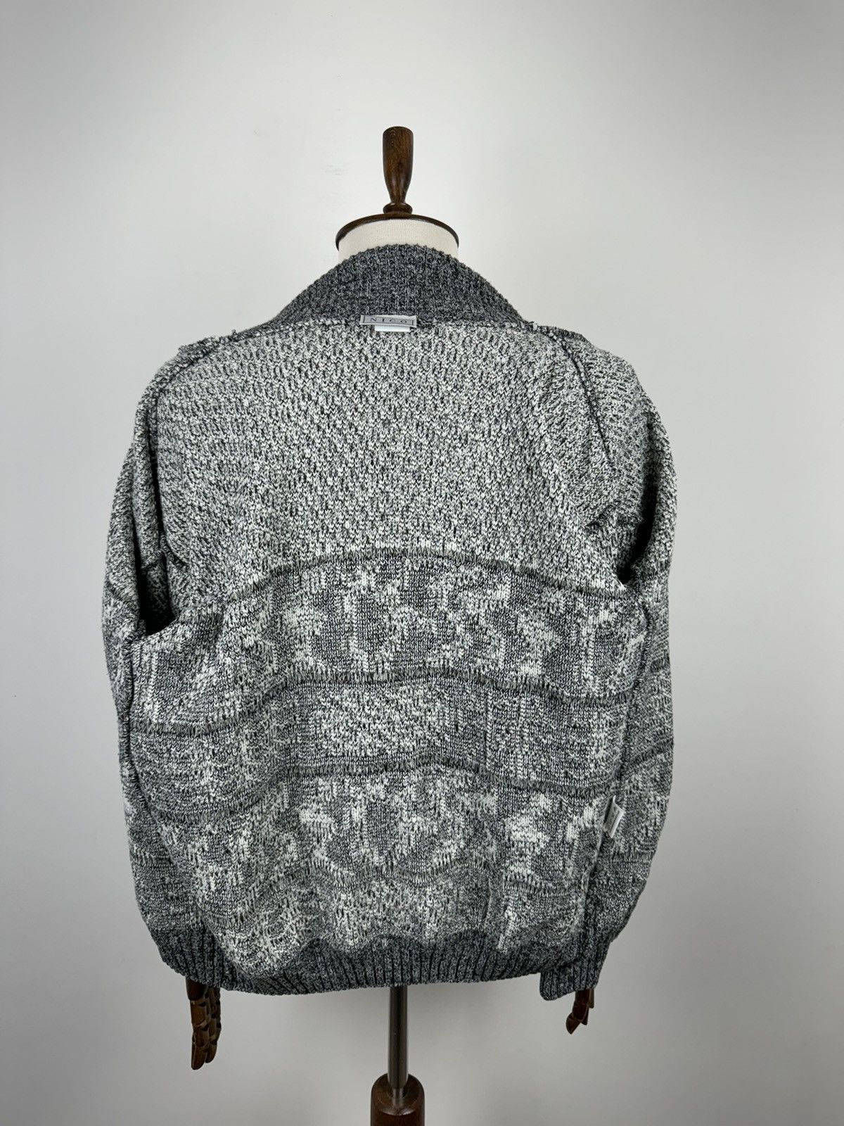 Vintage Men’s Vintage NICO Abstract Cardigan Sweater size S Size US S / EU 44-46 / 1 - 6 Thumbnail