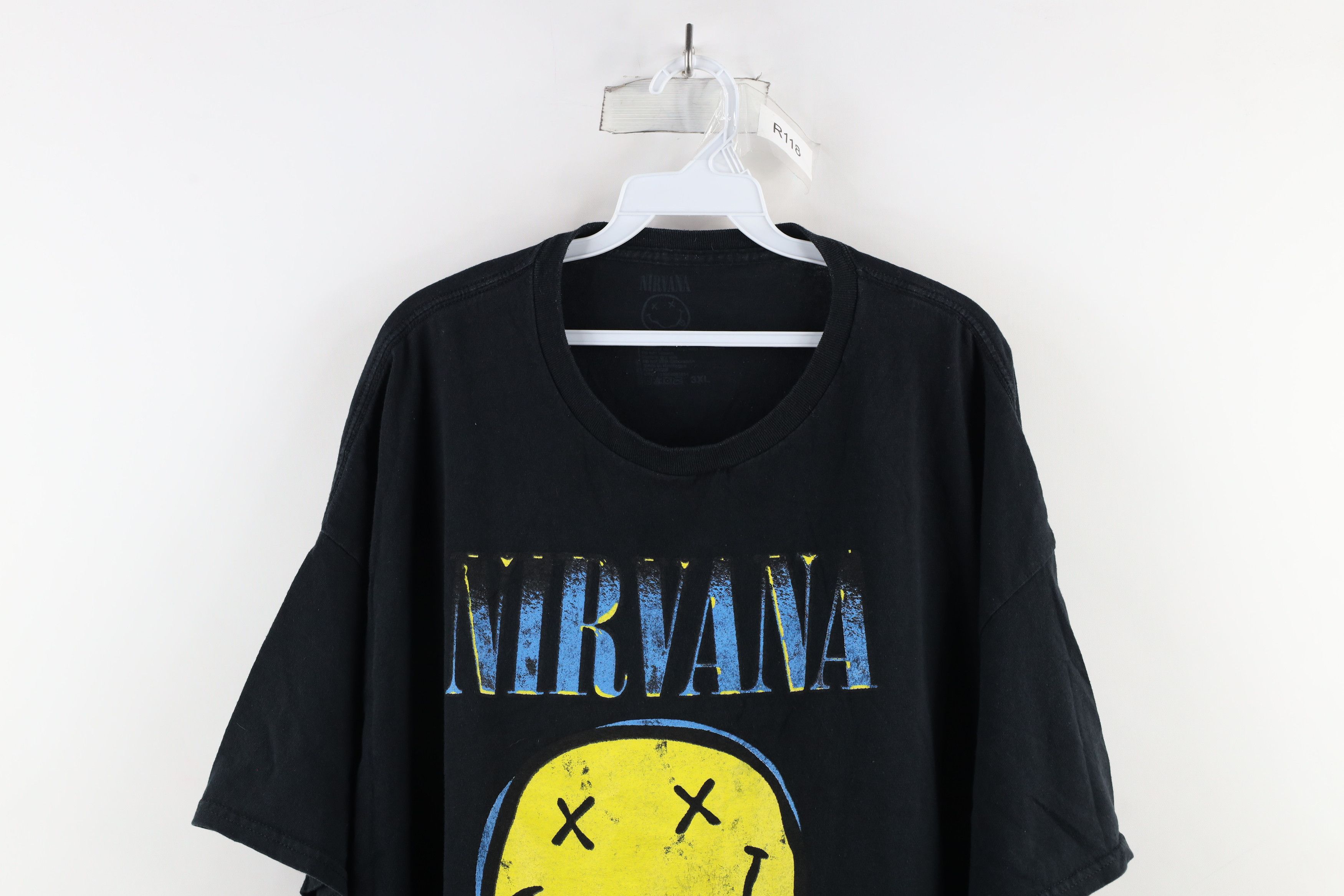 Vintage Retro Spell Out Nirvana Band Short Sleeve T-Shirt Black Size US XXL / EU 58 / 5 - 2 Thumbnail