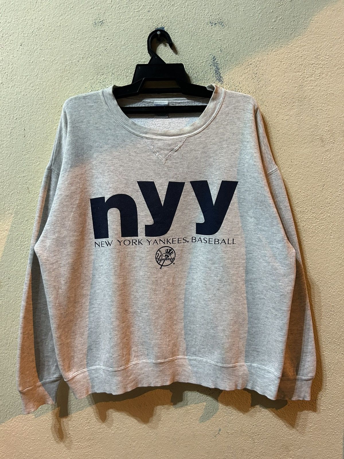 MLB × New York Yankees × Salem Sportswear Vintage NYY Yankees Sweatshirt Size US L / EU 52-54 / 3 - 1 Thumbnail