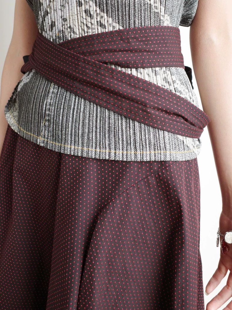 Vivienne Westwood Vivienne Westwood size2 A belt with irregular wine red hem Size 27" / US 4 / IT 40 - 5 Thumbnail