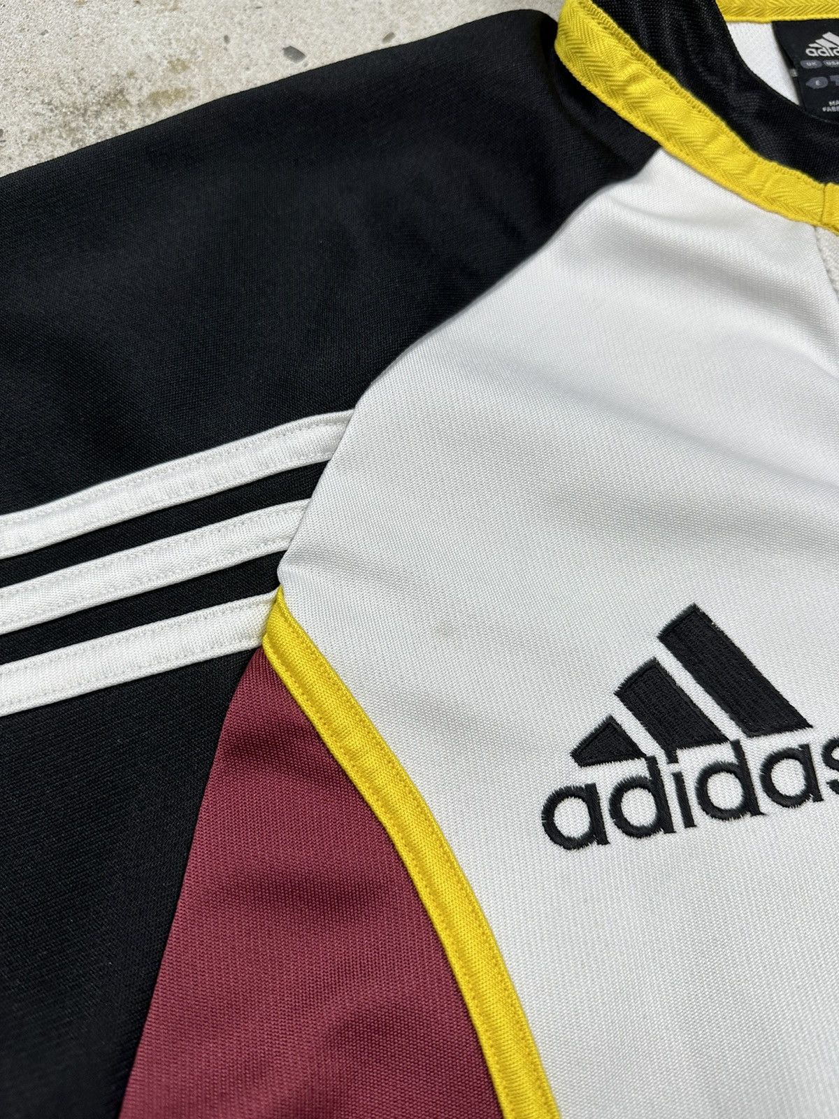 Adidas Vintage 2003 Suntory Sungoliath Tokyo Japan Adidas Jersey Size US L / EU 52-54 / 3 - 6 Thumbnail