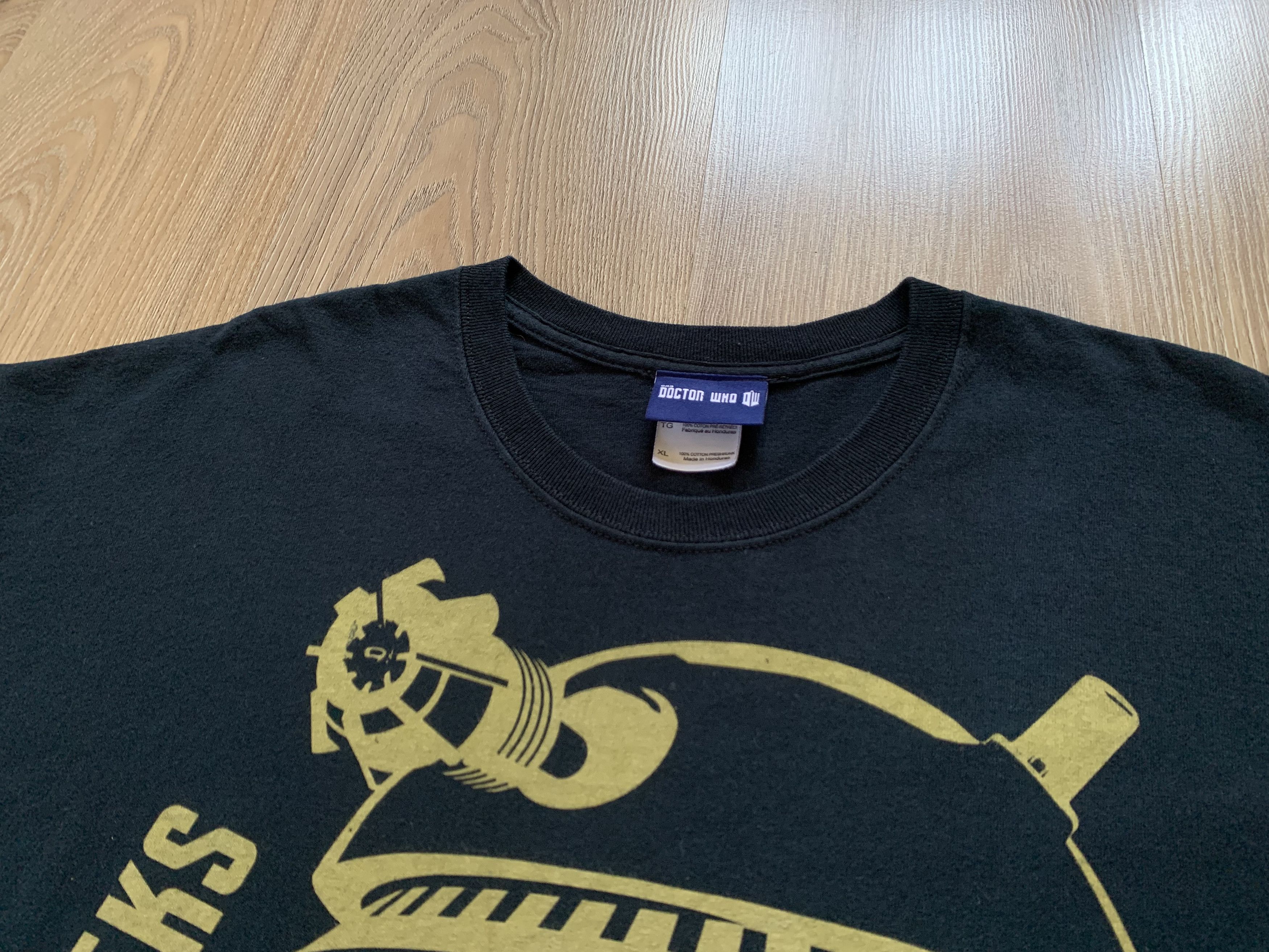 Gildan Rare Vintage Doctor Who Dalek T Shirt 2012 Size US L / EU 52-54 / 3 - 5 Thumbnail