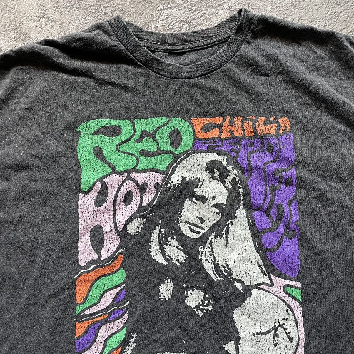 Vintage Y2K RED HOT CHILI PEPPERS TOUR CREEPY Tee