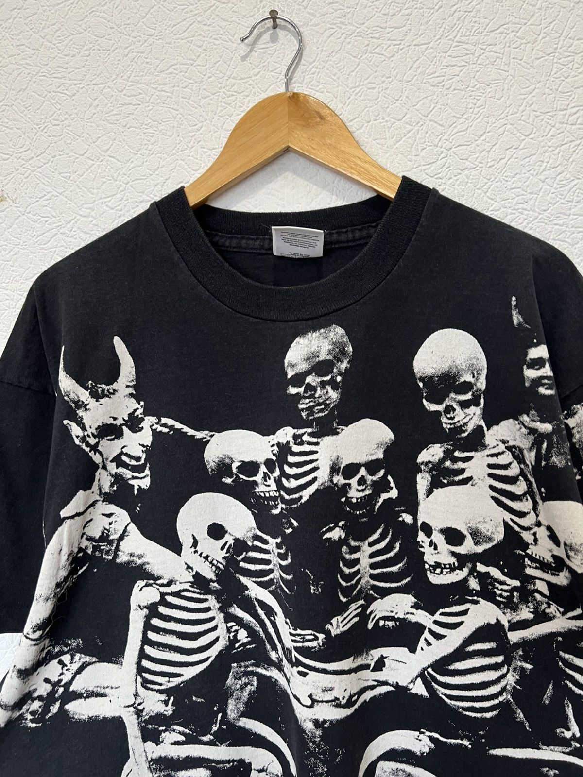 Band Tees Vintage The Rolling Stones 1994/95 Voodoo Skeletons Size US XL / EU 56 / 4 - 2 Thumbnail