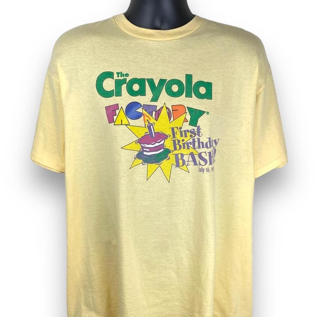 Vintage Vintage 90s Anvil Crayola Factory Art Crayon Tee Tshirt Size US XL / EU 56 / 4 - 1 Thumbnail