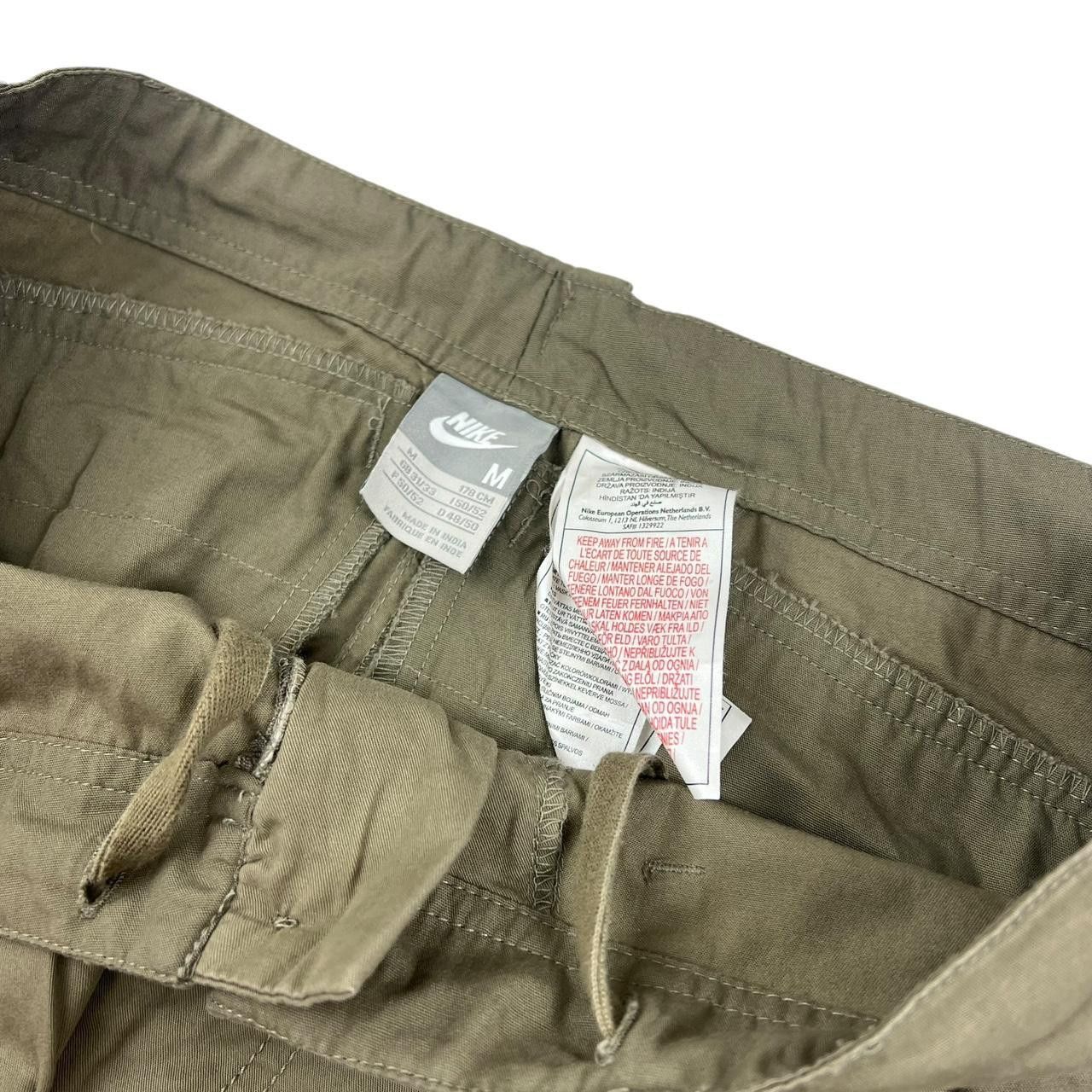 Nike Vintage Nike 2000s Cargo Trousers - Size Medium - Waist: 35” Size US 35 - 8 Thumbnail