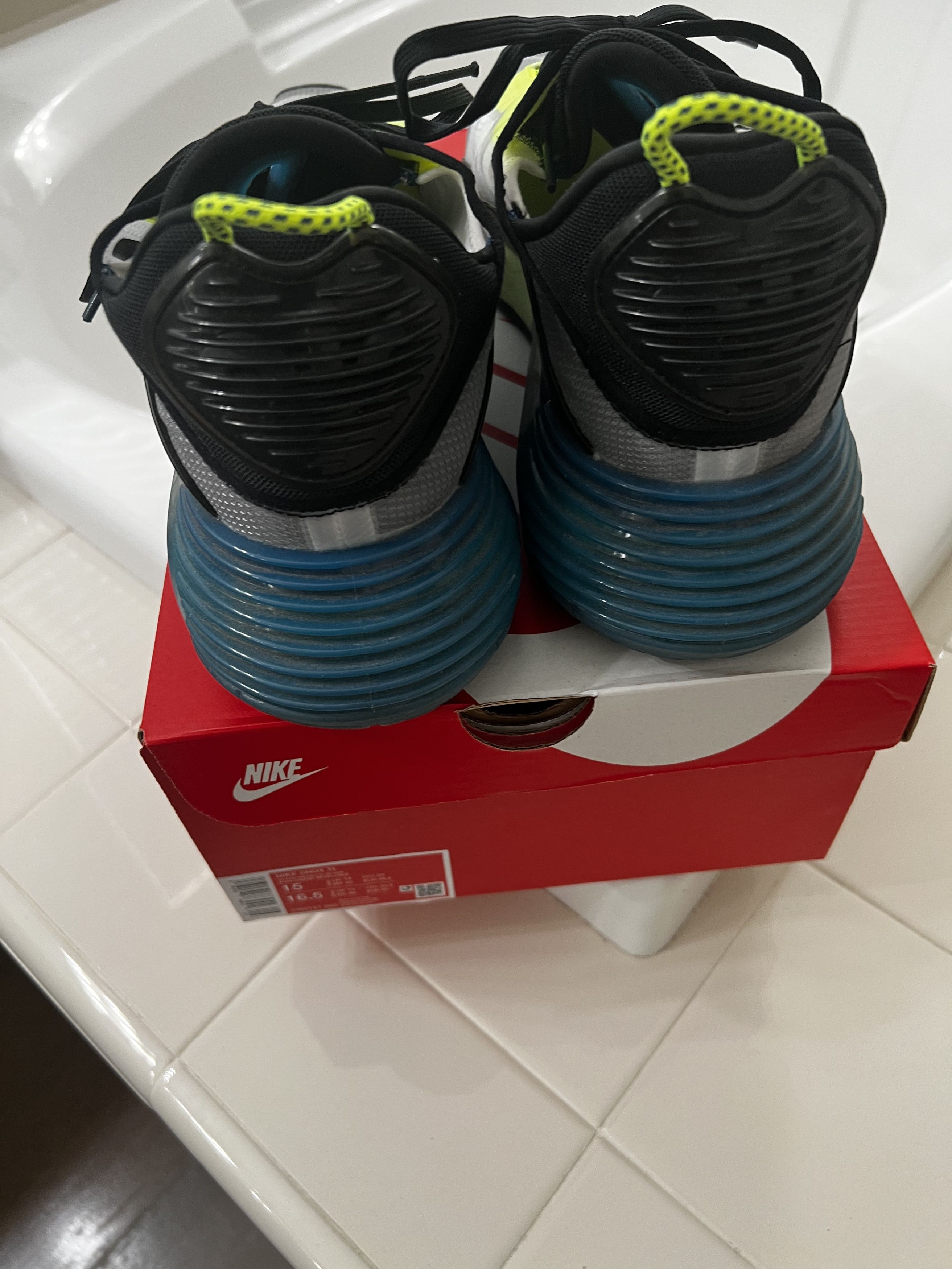 Nike Nike AIR MAX 2090 Size US 14 / EU 47 - 4 Thumbnail